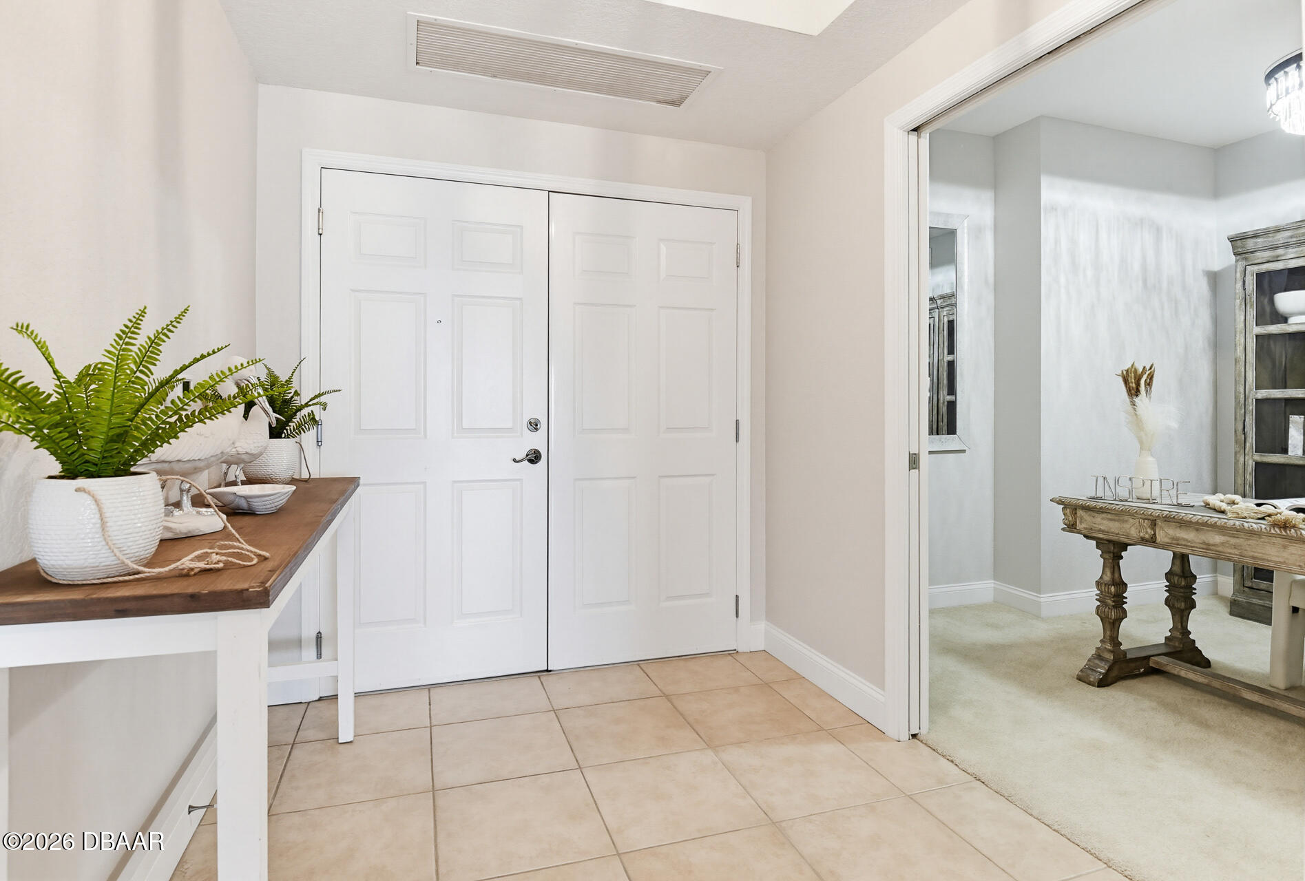 2 Oceans West Boulevard Unit: 1702