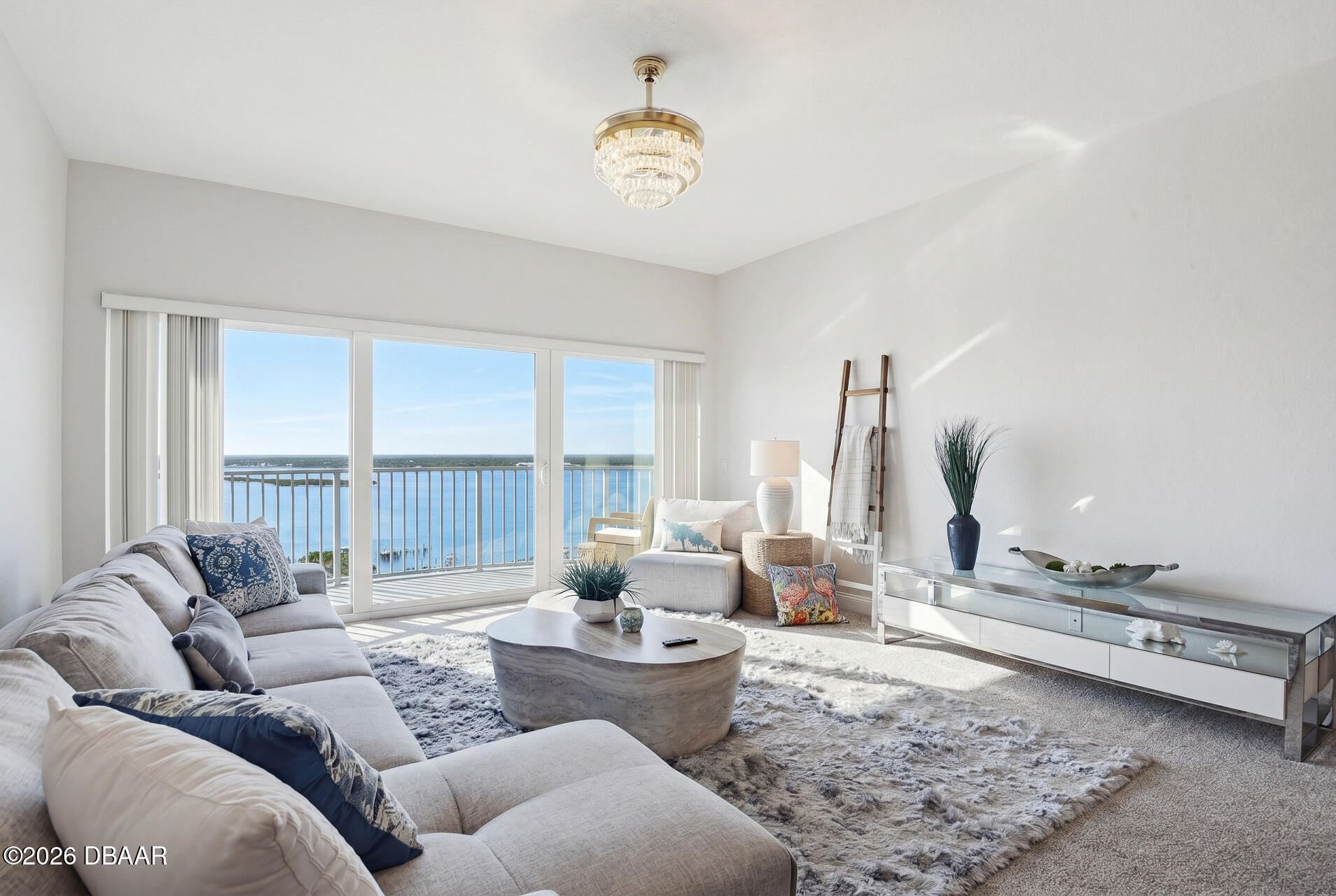 2 Oceans West Boulevard Unit: 1702