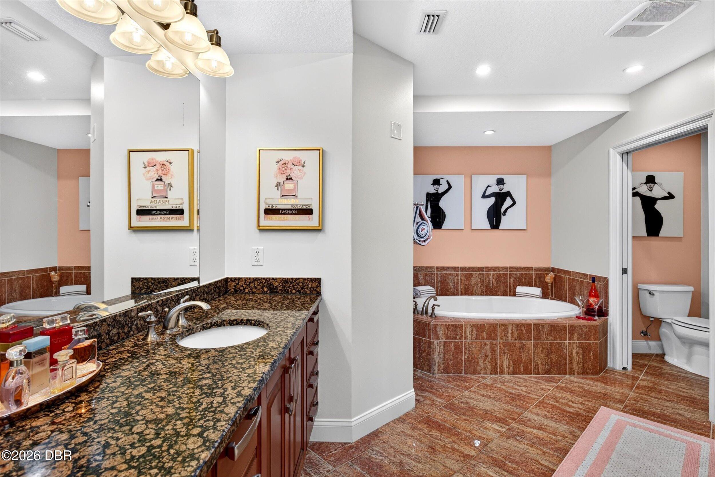 3245 S Atlantic Avenue Unit: 1002