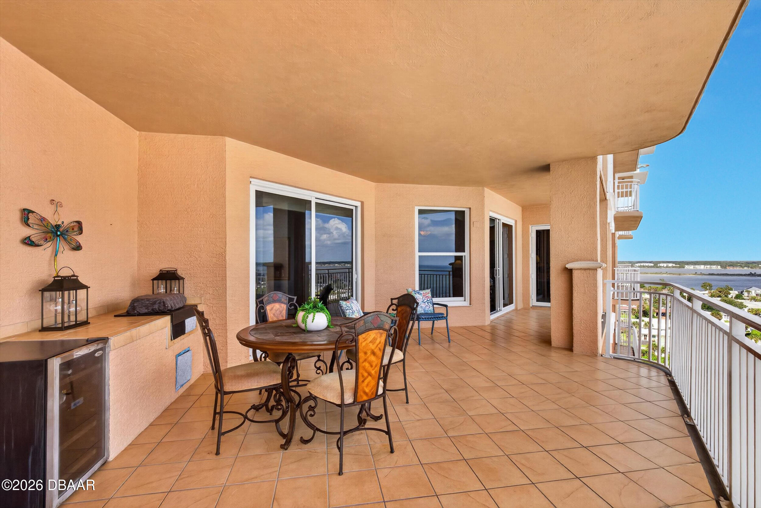 3245 S Atlantic Avenue Unit: 1002