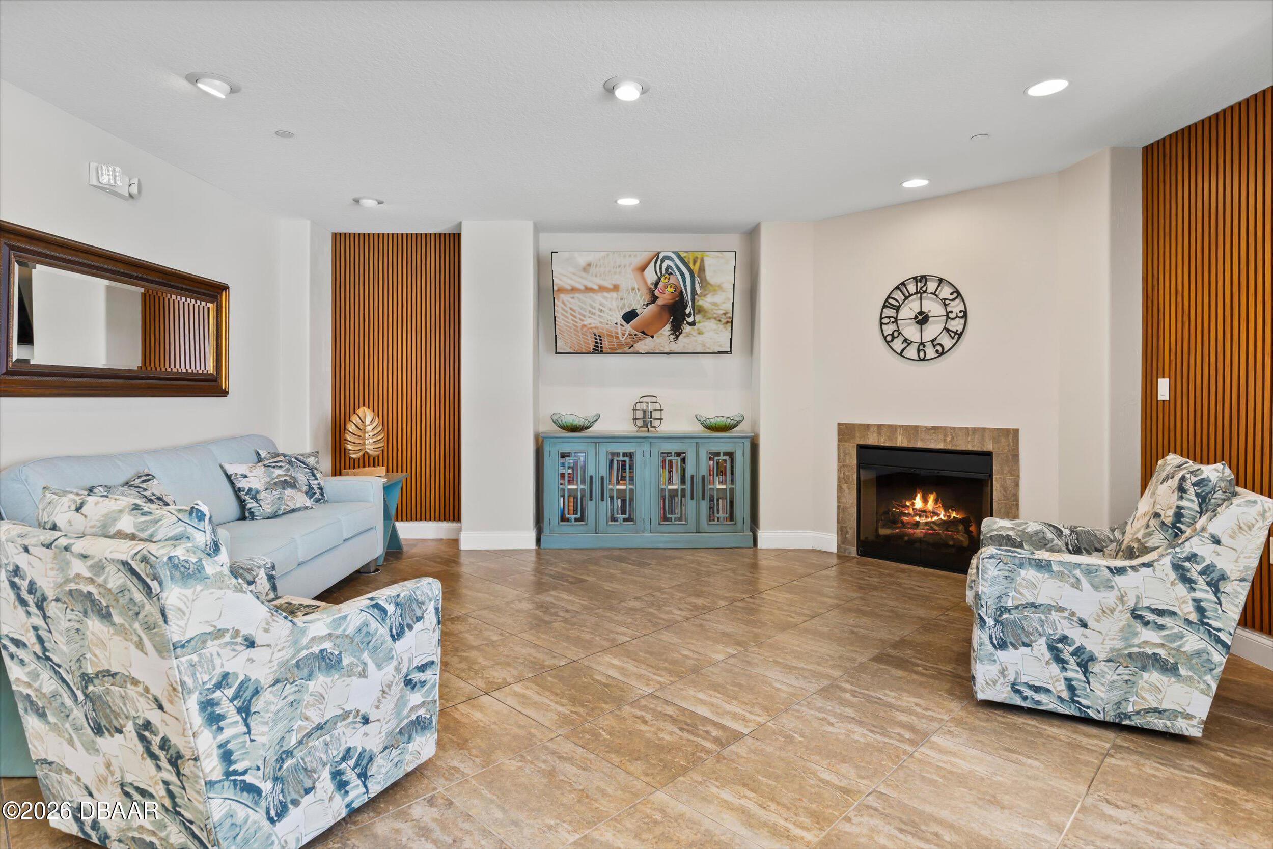 3245 S Atlantic Avenue Unit: 1002