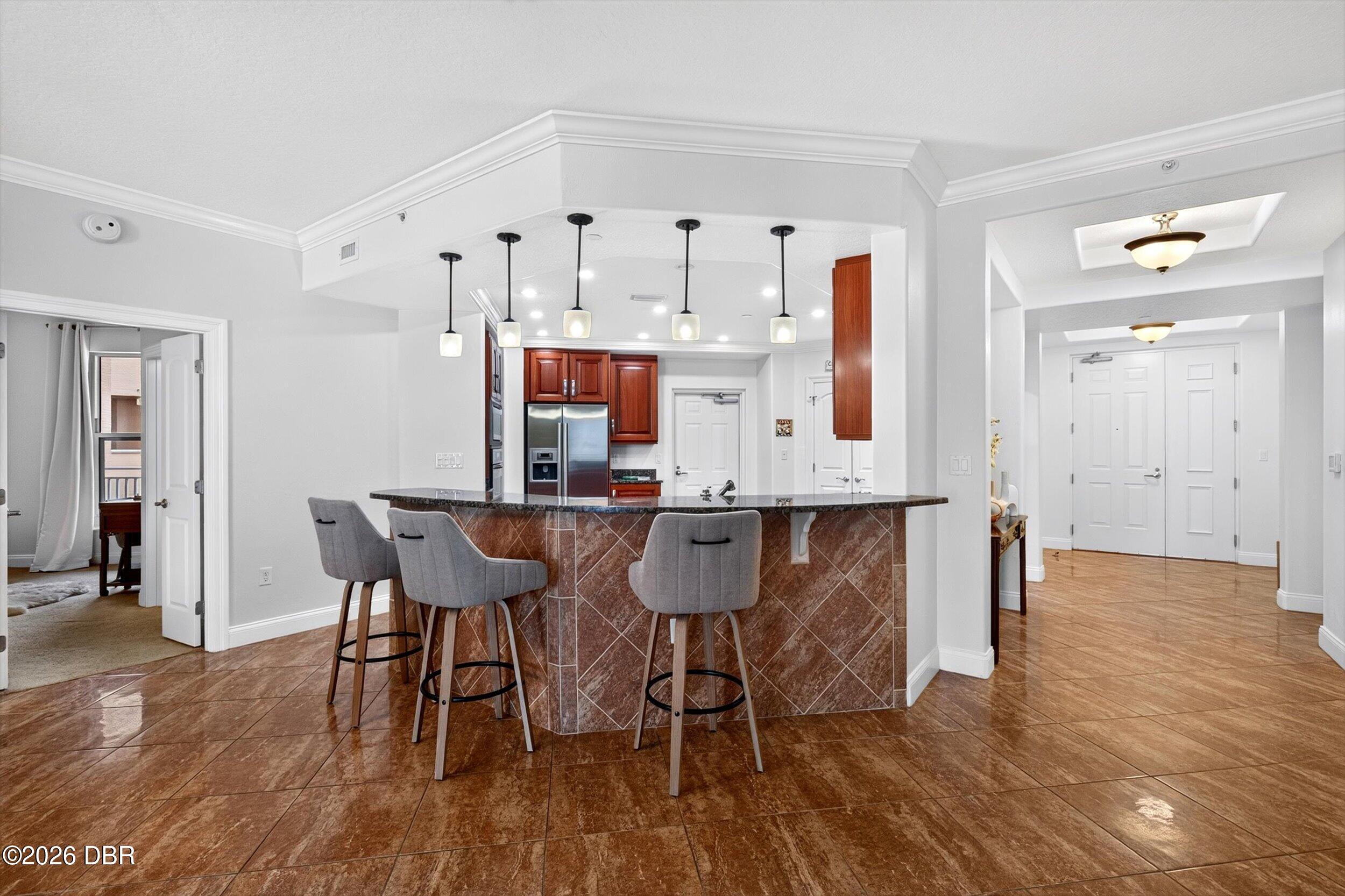 3245 S Atlantic Avenue Unit: 1002