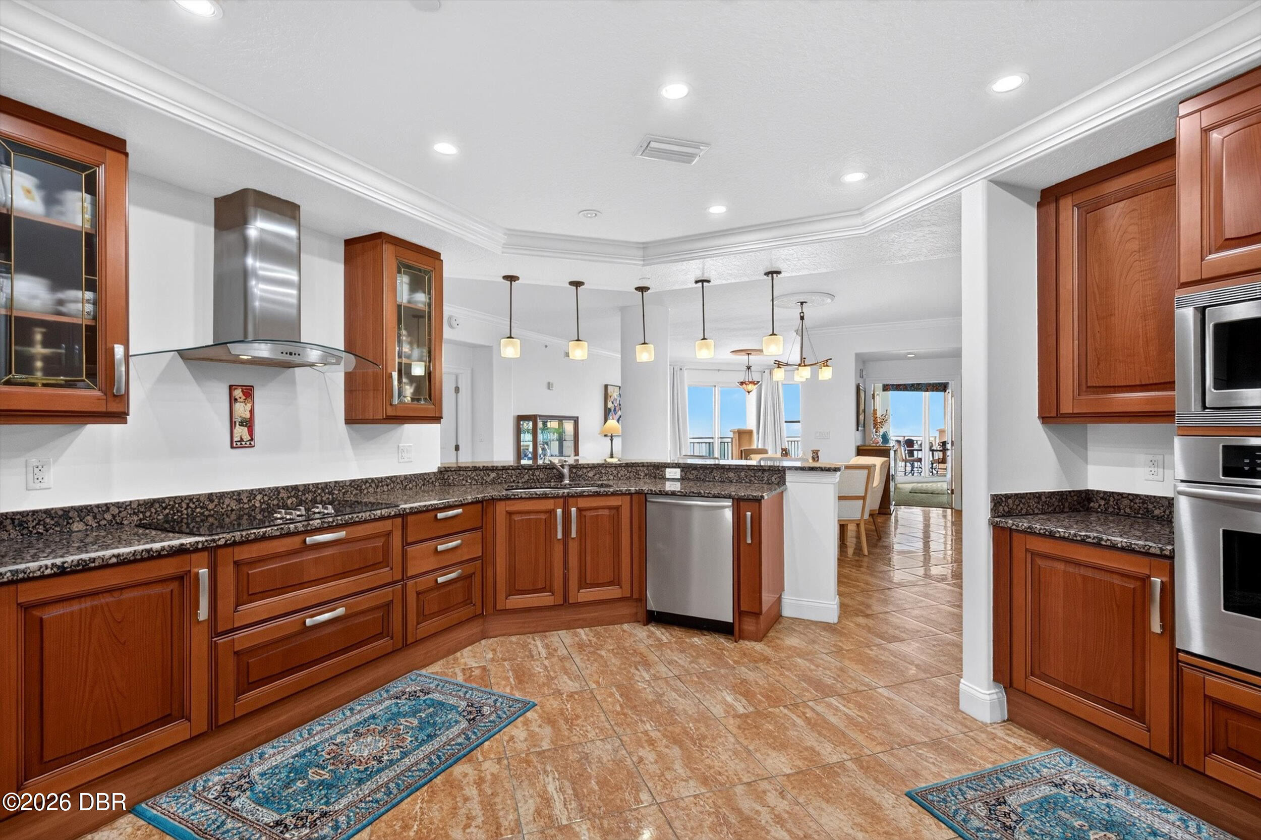 3245 S Atlantic Avenue Unit: 1002