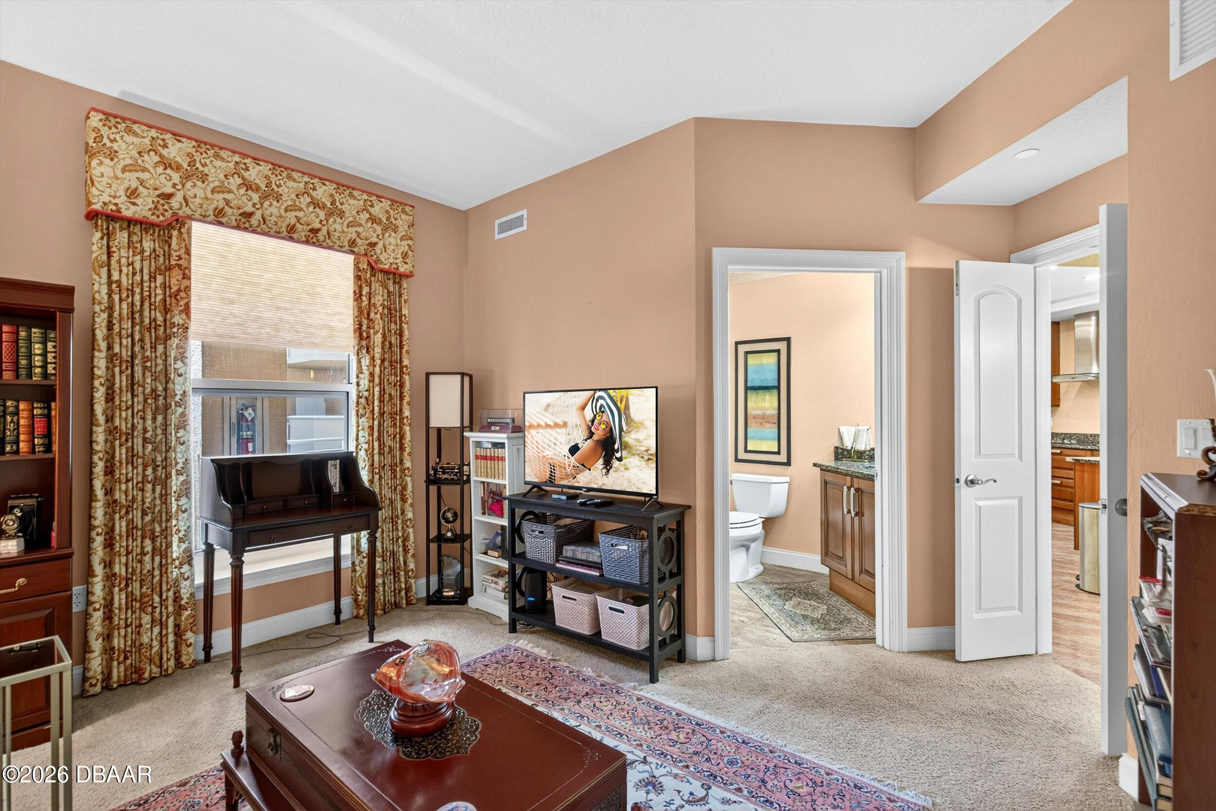 3245 S Atlantic Avenue Unit: 1002