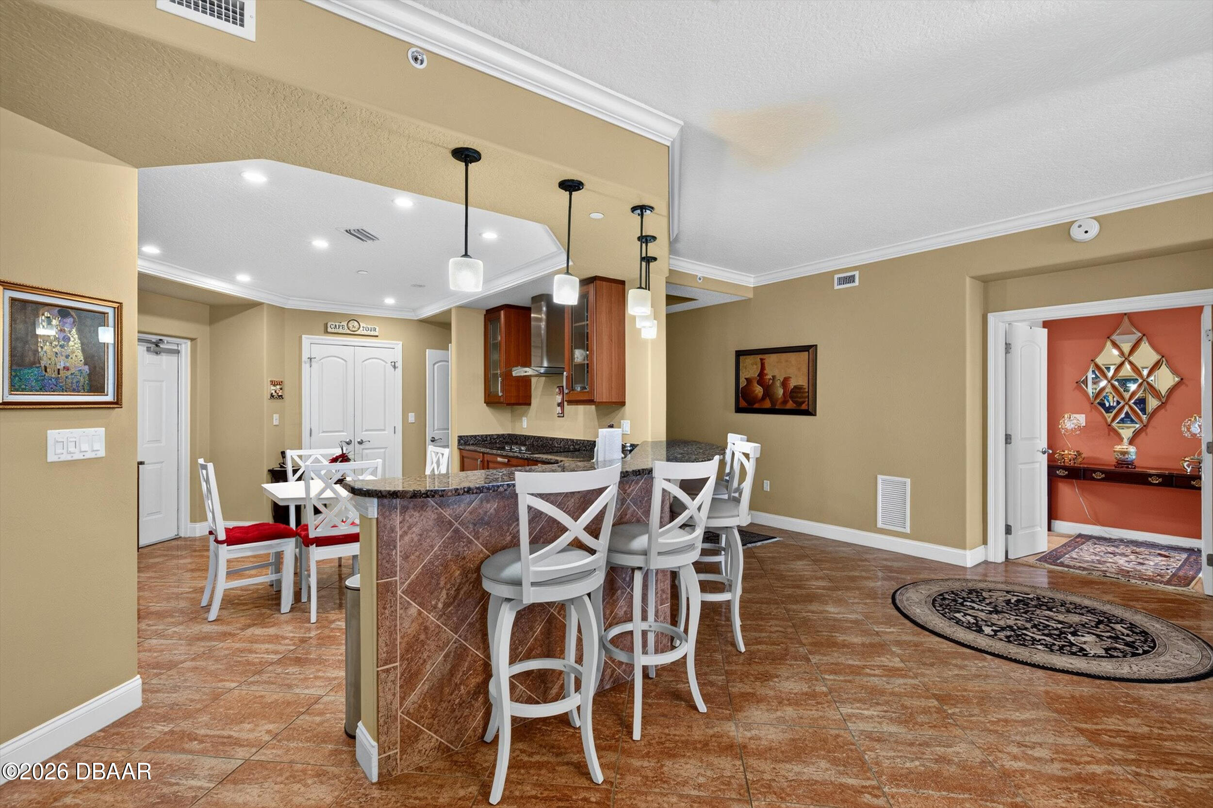 3245 S Atlantic Avenue Unit: 1002