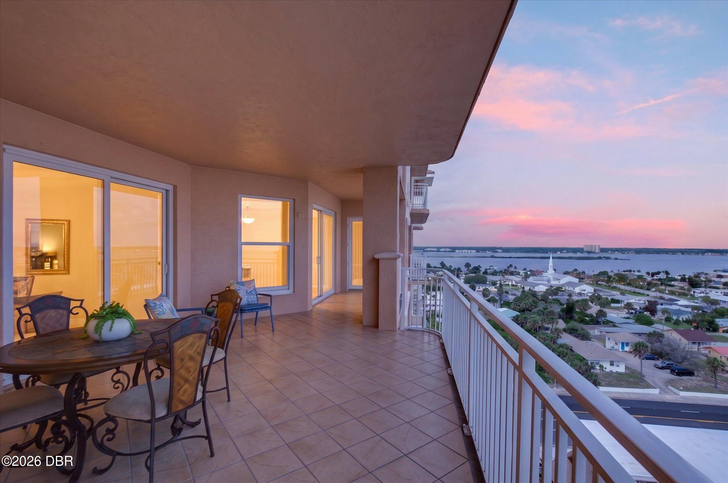 3245 S Atlantic Avenue Unit: 1002