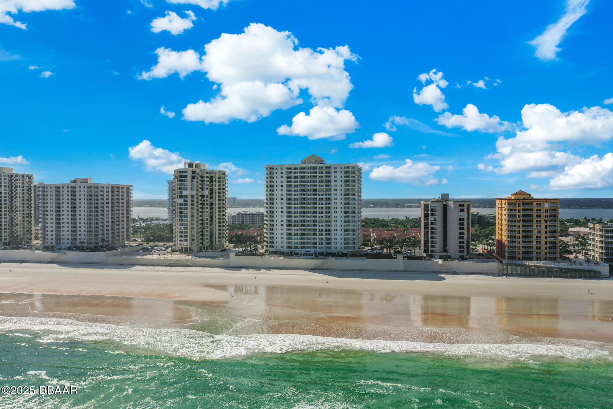 2937 S Atlantic Avenue Unit: 1907