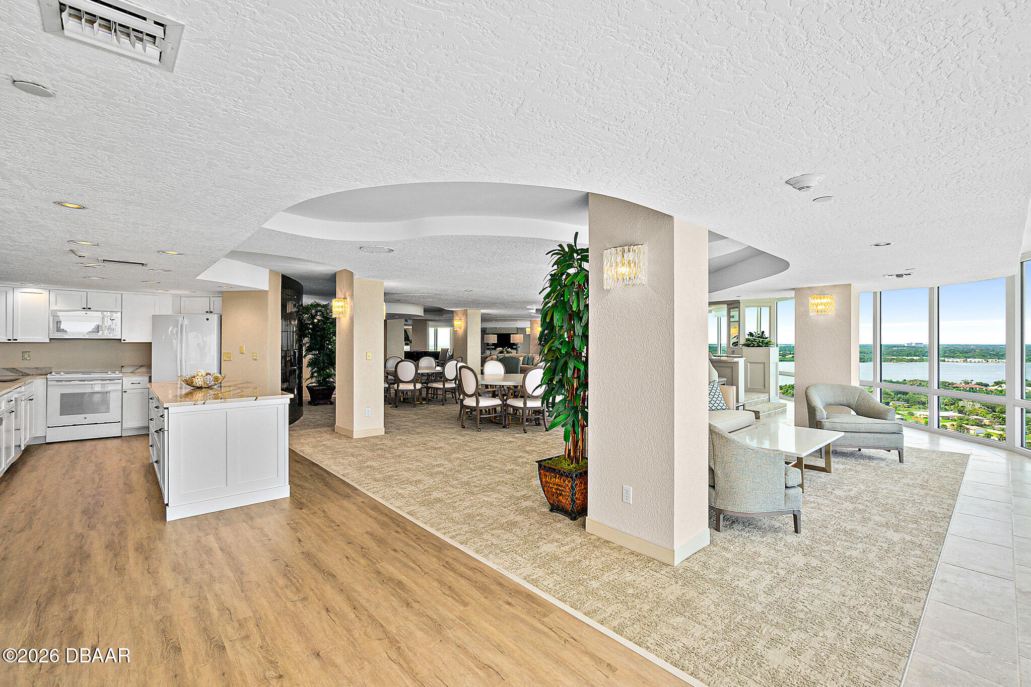 2545 S Atlantic Avenue Unit: 1804