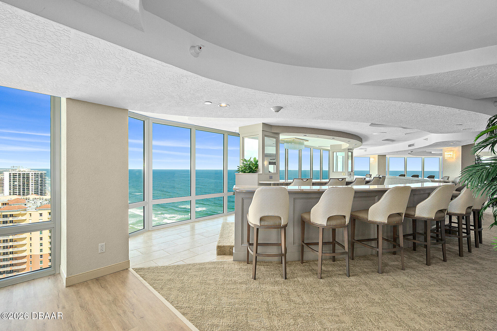2545 S Atlantic Avenue Unit: 1804