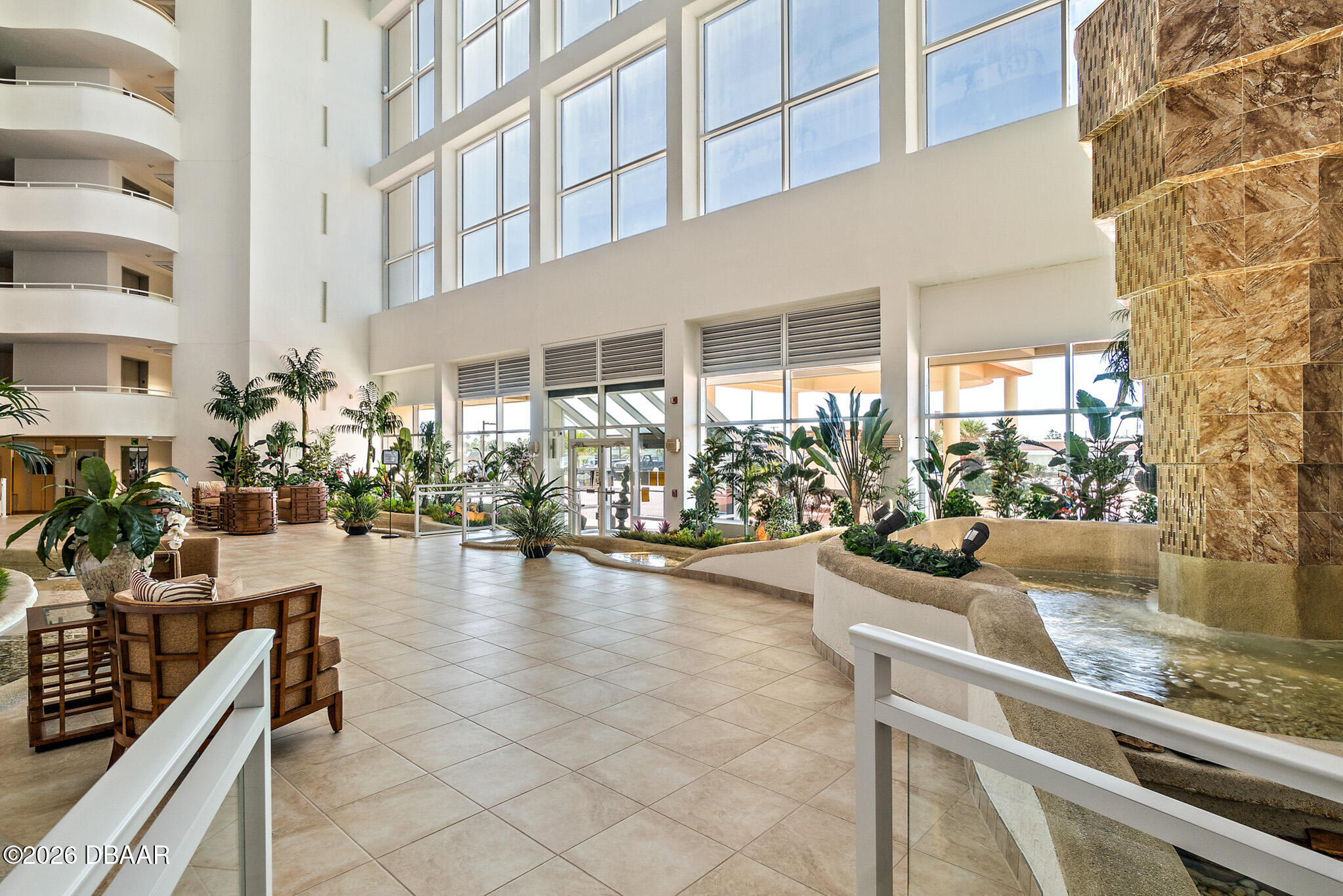 2545 S Atlantic Avenue Unit: 1804