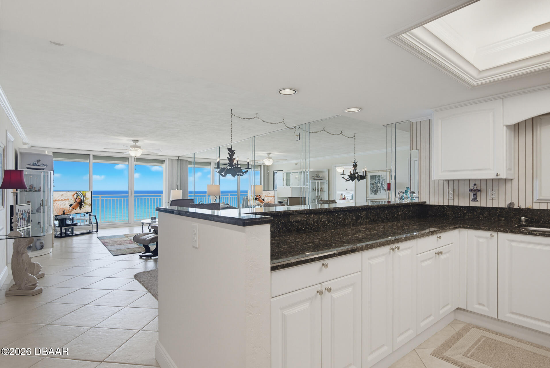 2545 S Atlantic Avenue Unit: 1804
