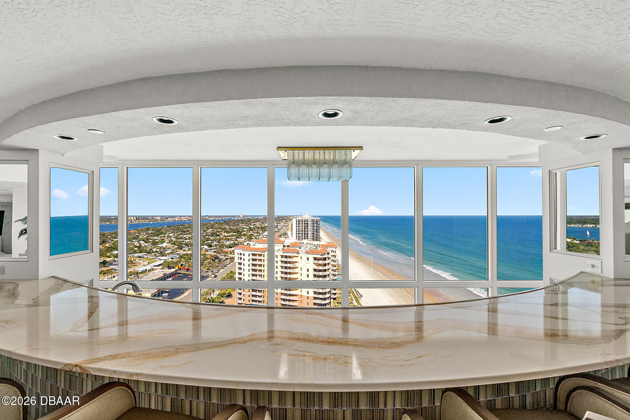 2545 S Atlantic Avenue Unit: 1804