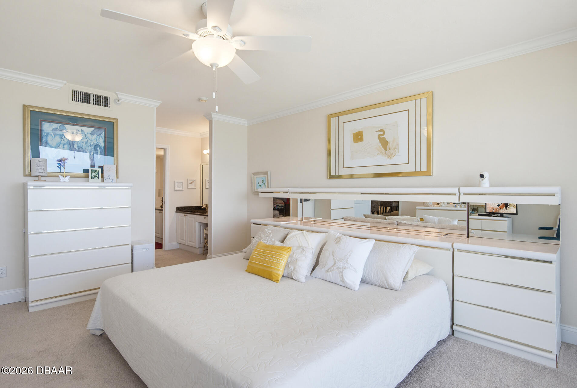 2545 S Atlantic Avenue Unit: 1804