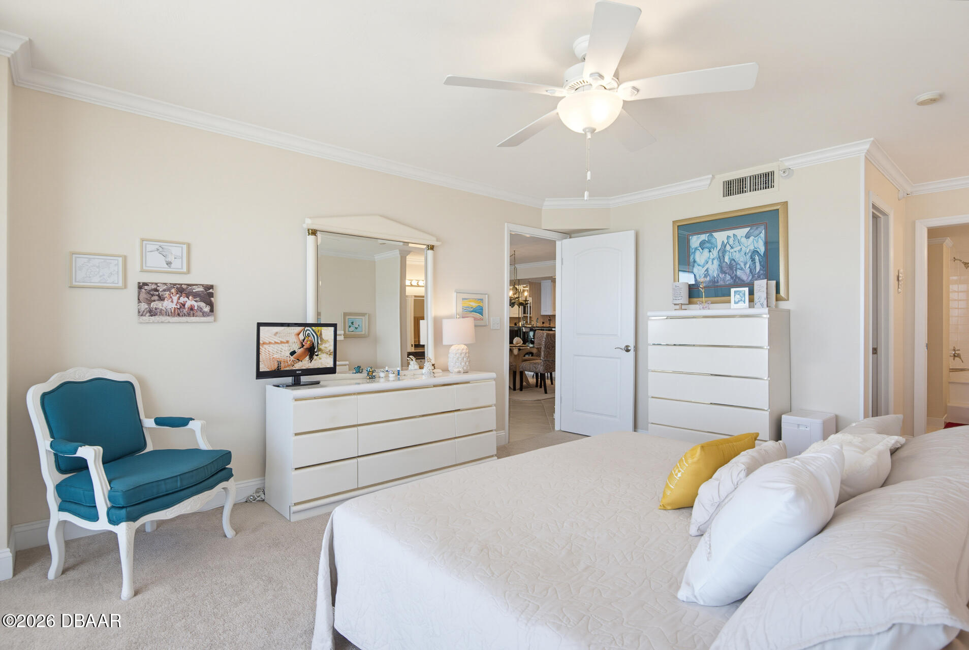 2545 S Atlantic Avenue Unit: 1804
