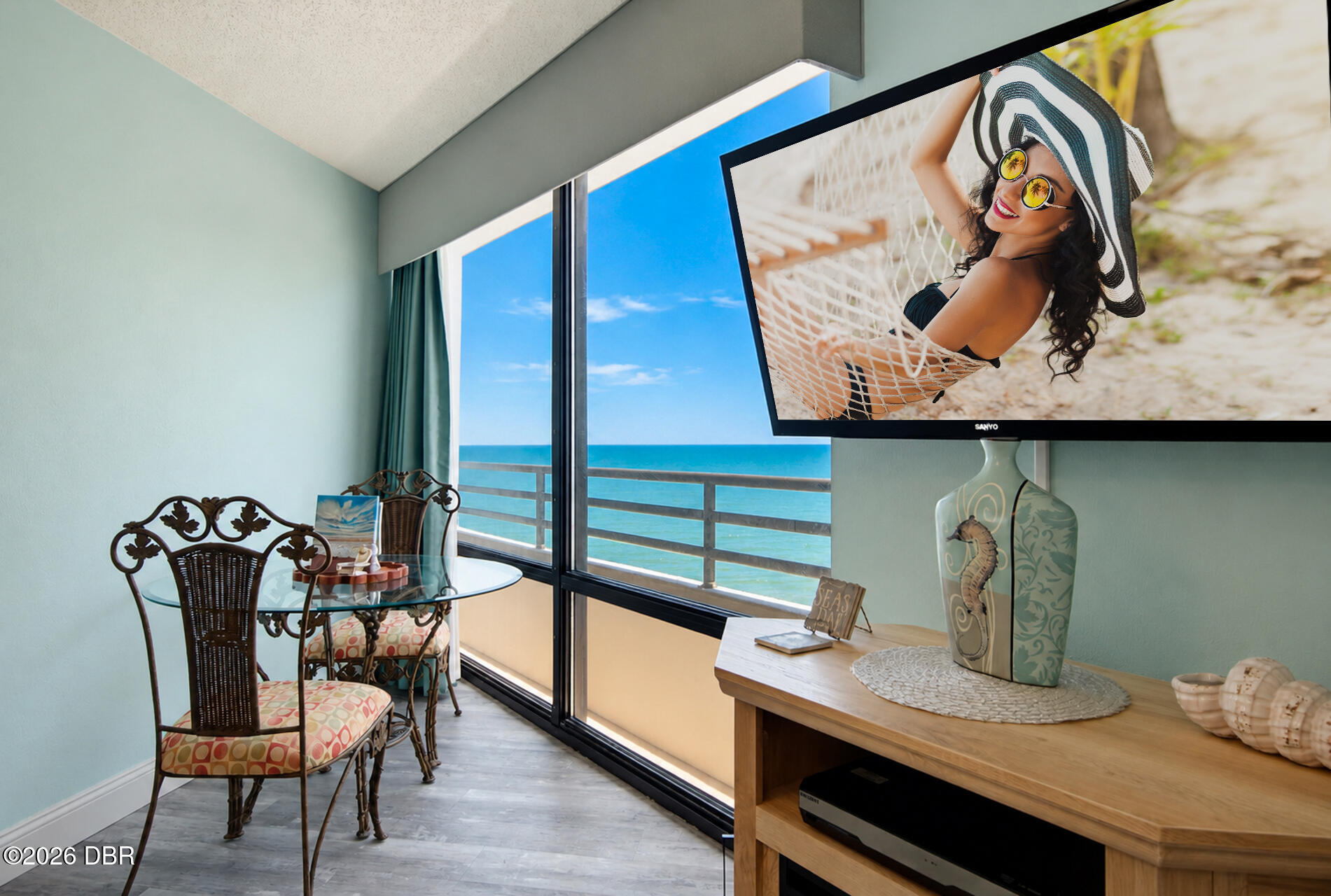 3013 S Atlantic Avenue Unit: 902