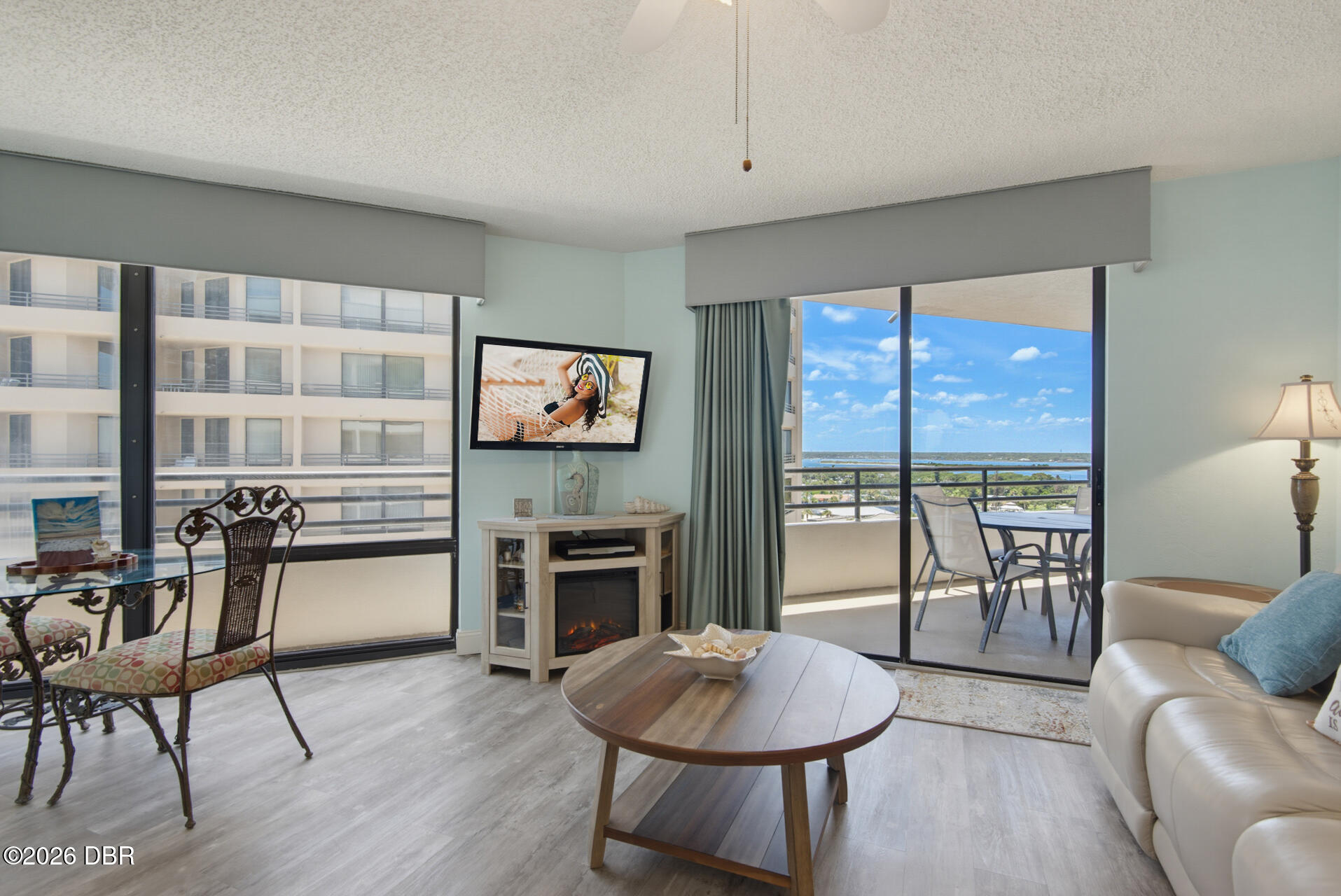 3013 S Atlantic Avenue Unit: 902