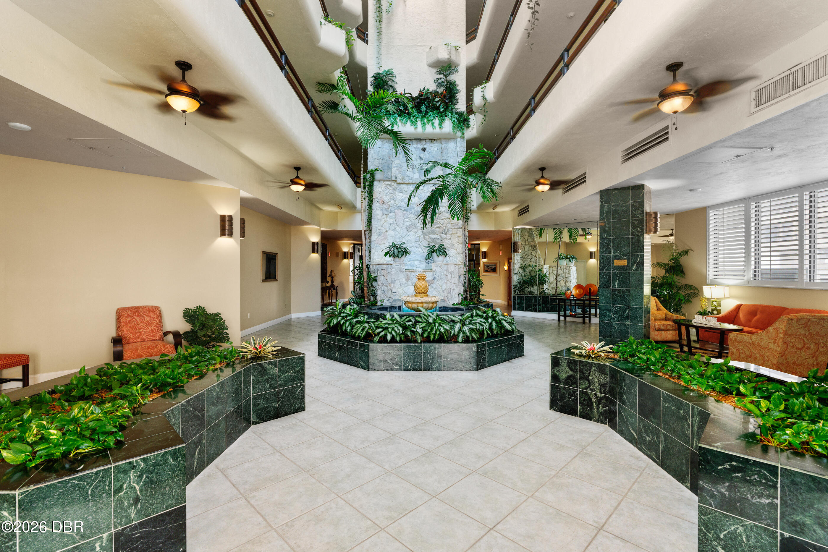 3013 S Atlantic Avenue Unit: 902