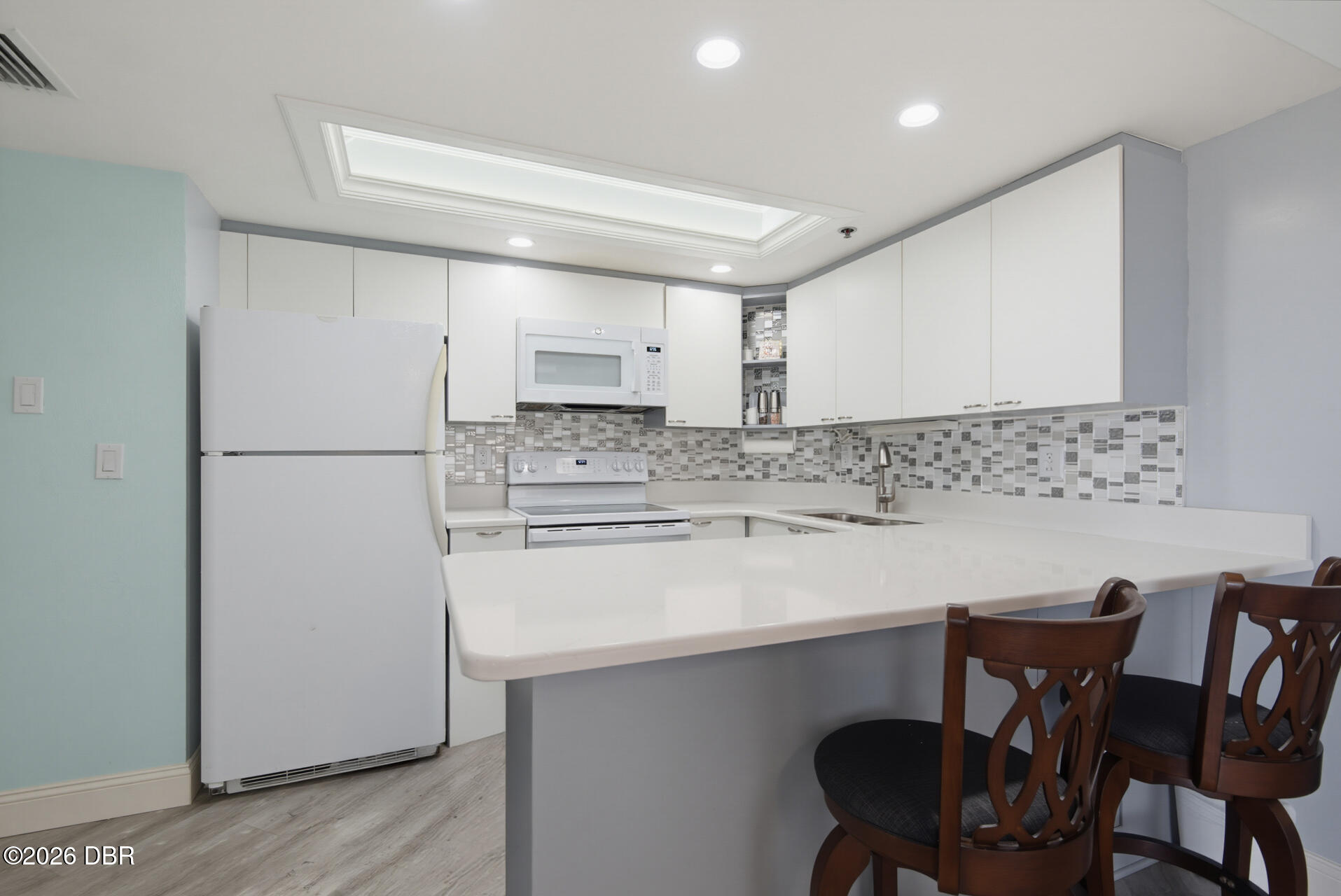 3013 S Atlantic Avenue Unit: 902