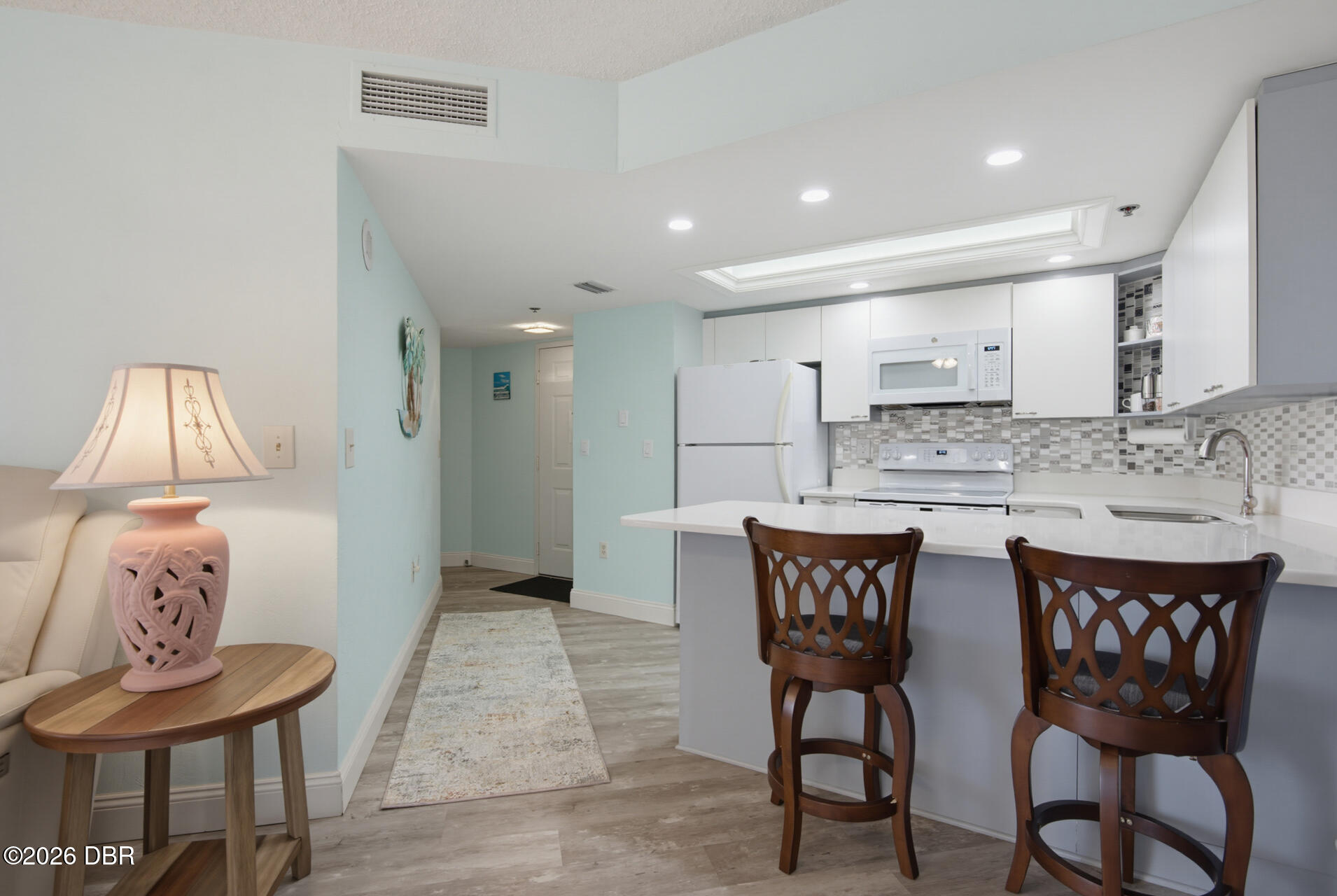 3013 S Atlantic Avenue Unit: 902