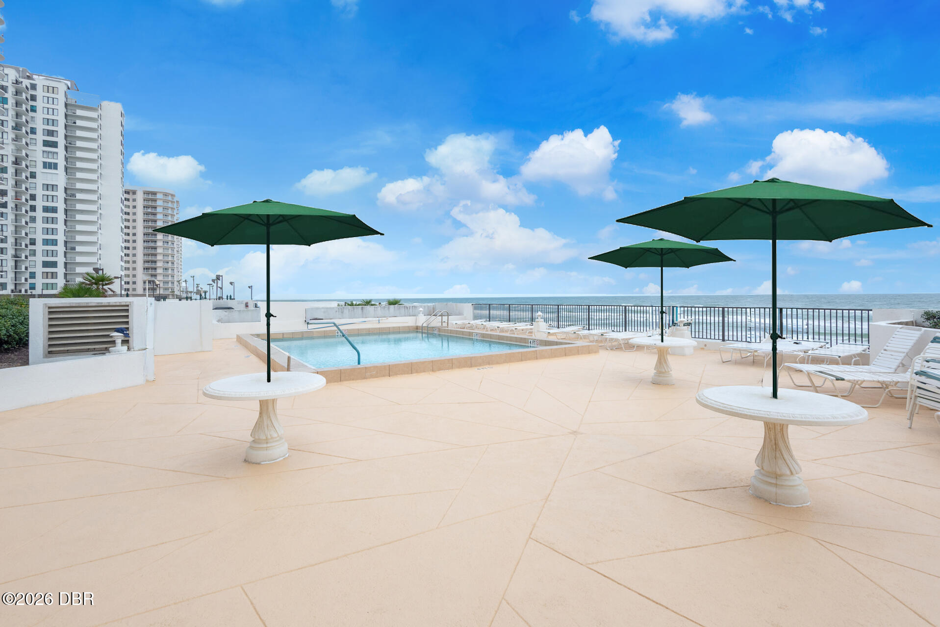 3013 S Atlantic Avenue Unit: 902