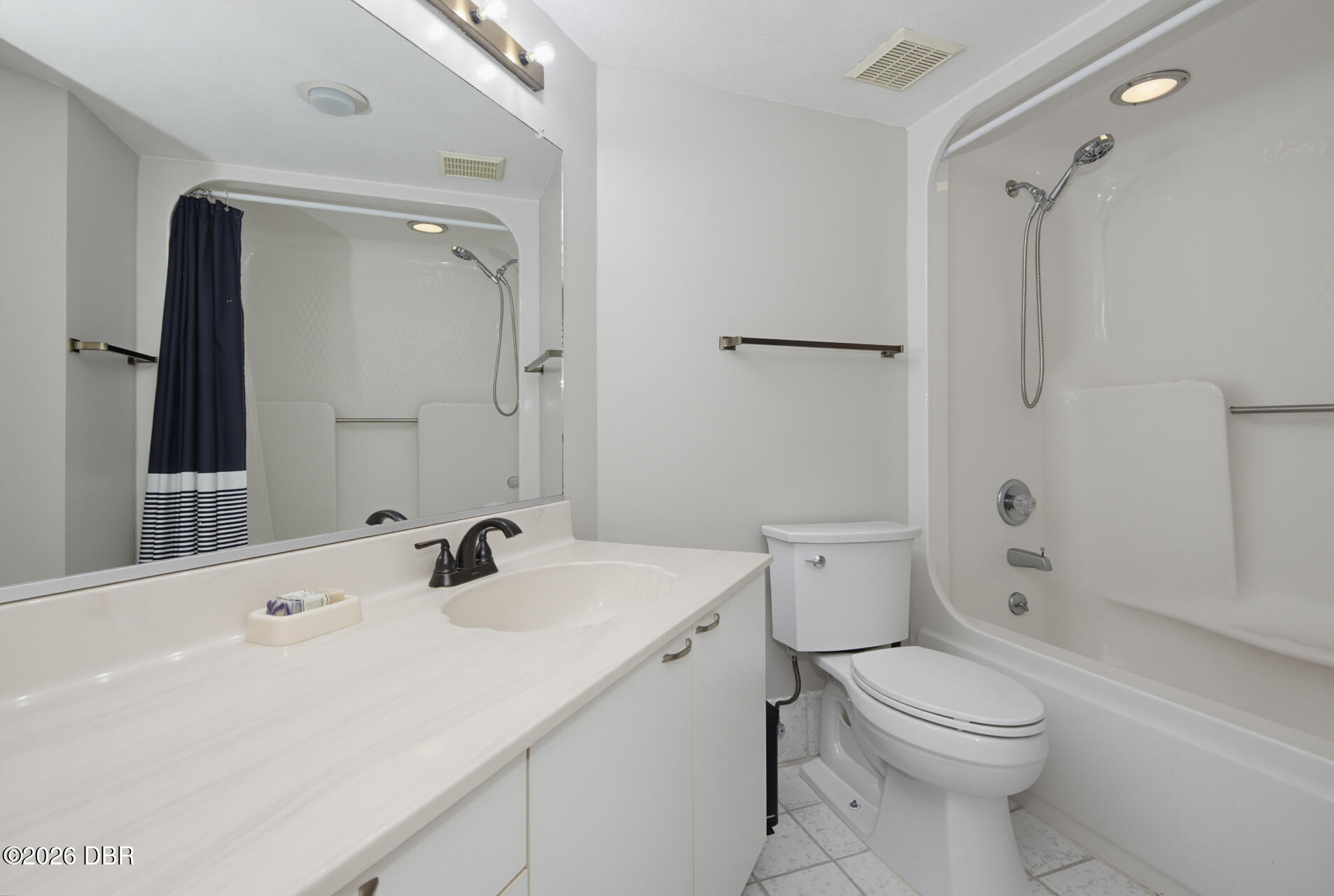 3013 S Atlantic Avenue Unit: 902