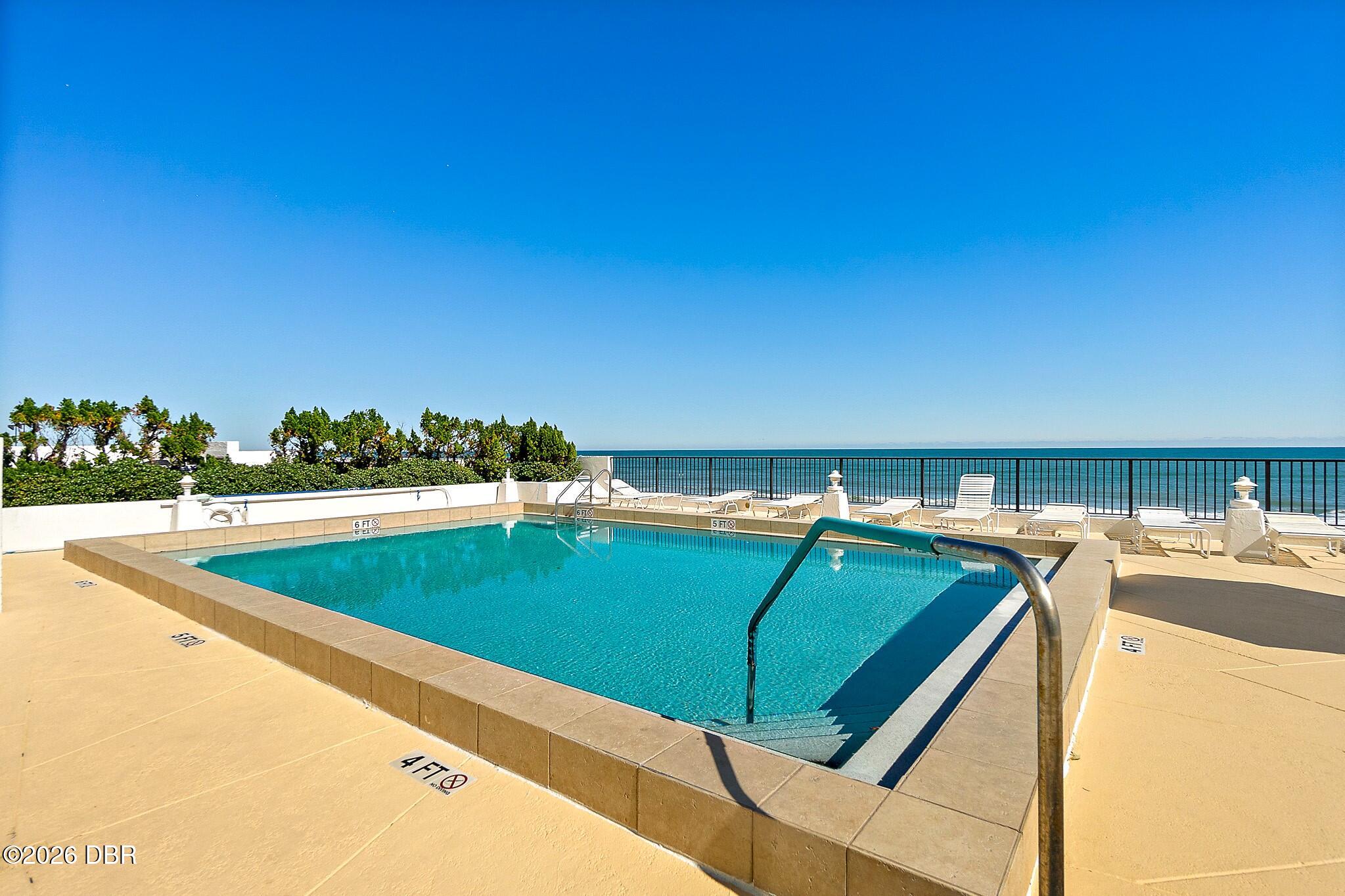 3013 S Atlantic Avenue Unit: 902
