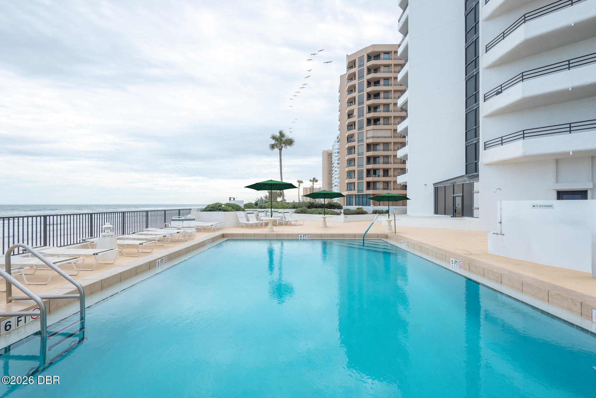 3013 S Atlantic Avenue Unit: 902