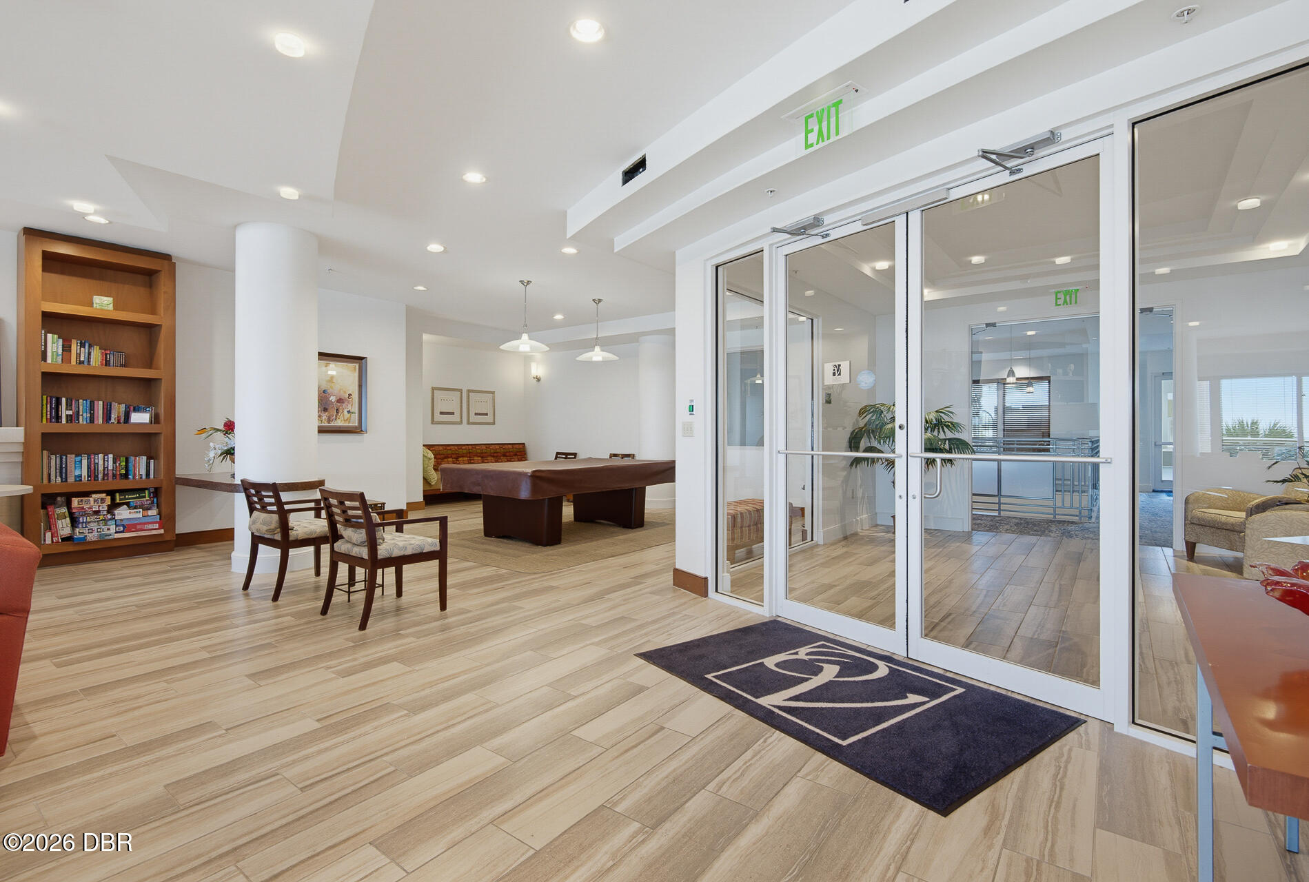 1925 S Atlantic Avenue Unit: 210