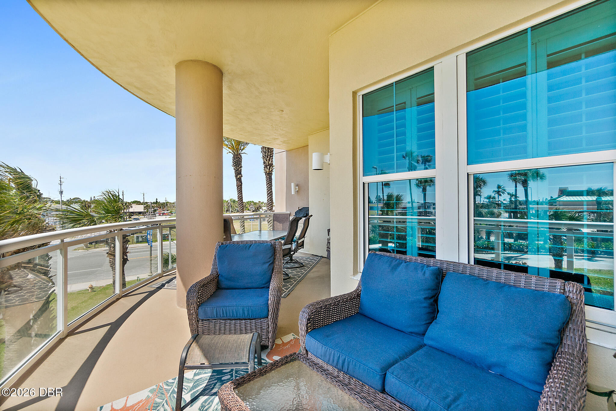 1925 S Atlantic Avenue Unit: 210