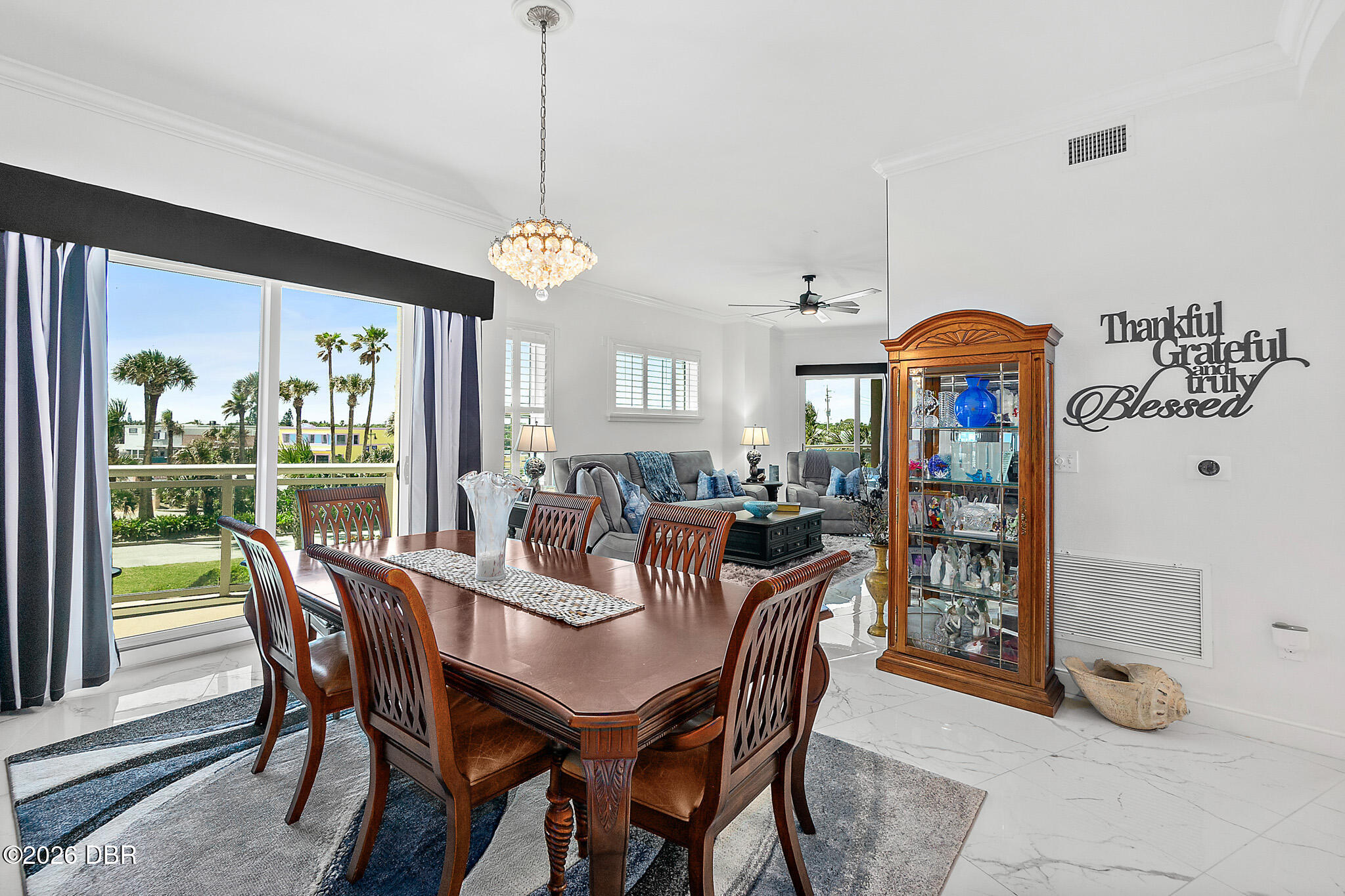 1925 S Atlantic Avenue Unit: 210