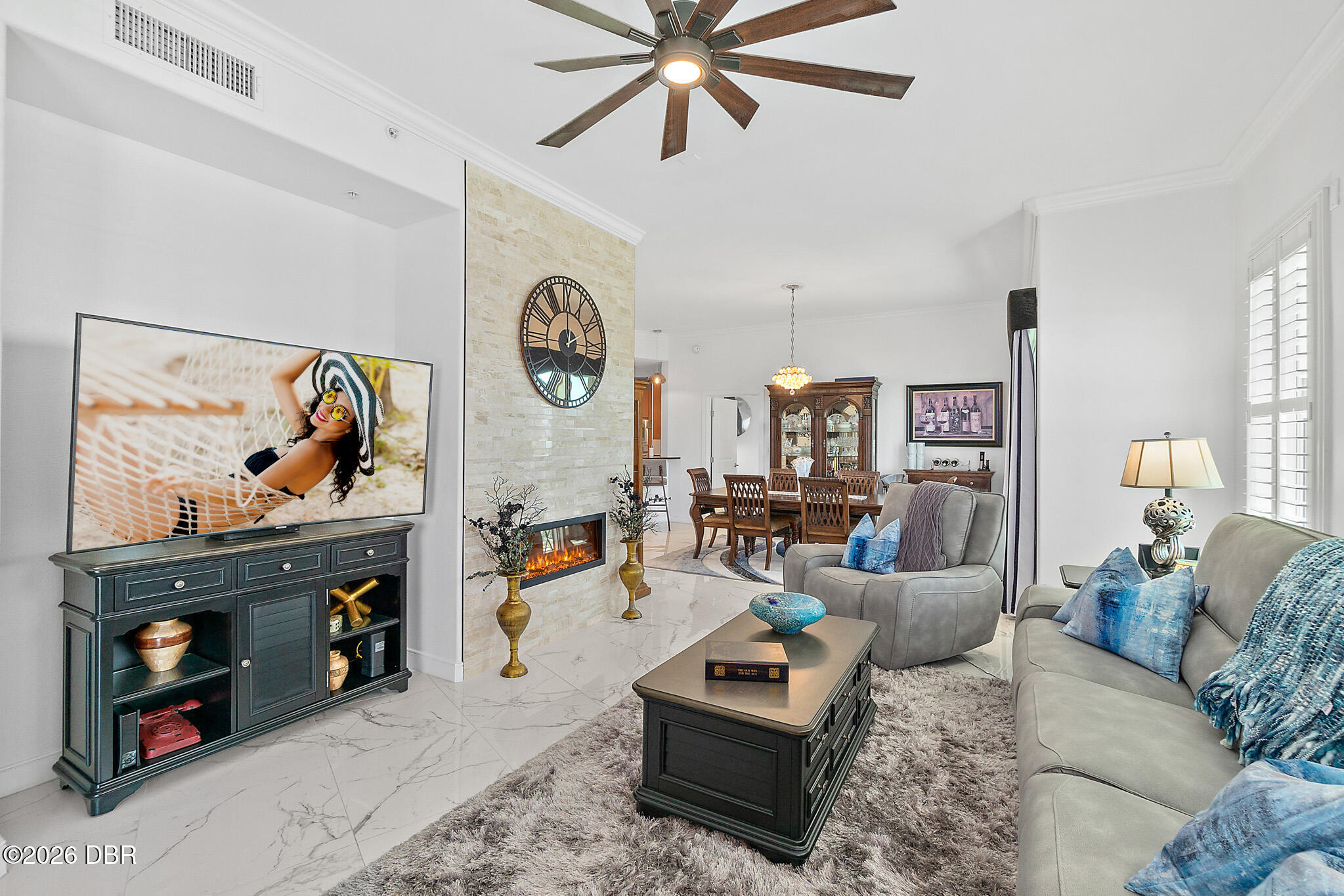 1925 S Atlantic Avenue Unit: 210