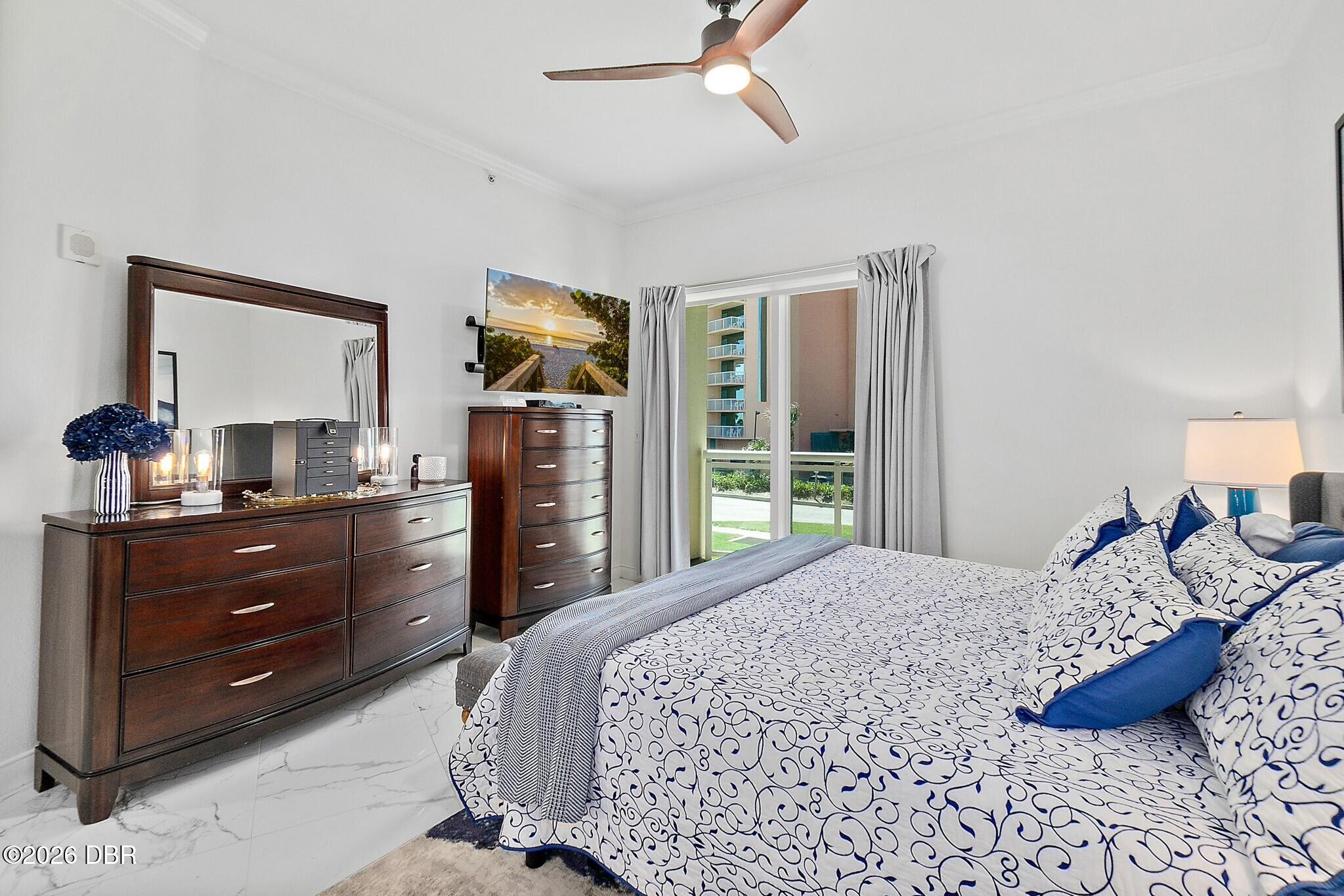1925 S Atlantic Avenue Unit: 210