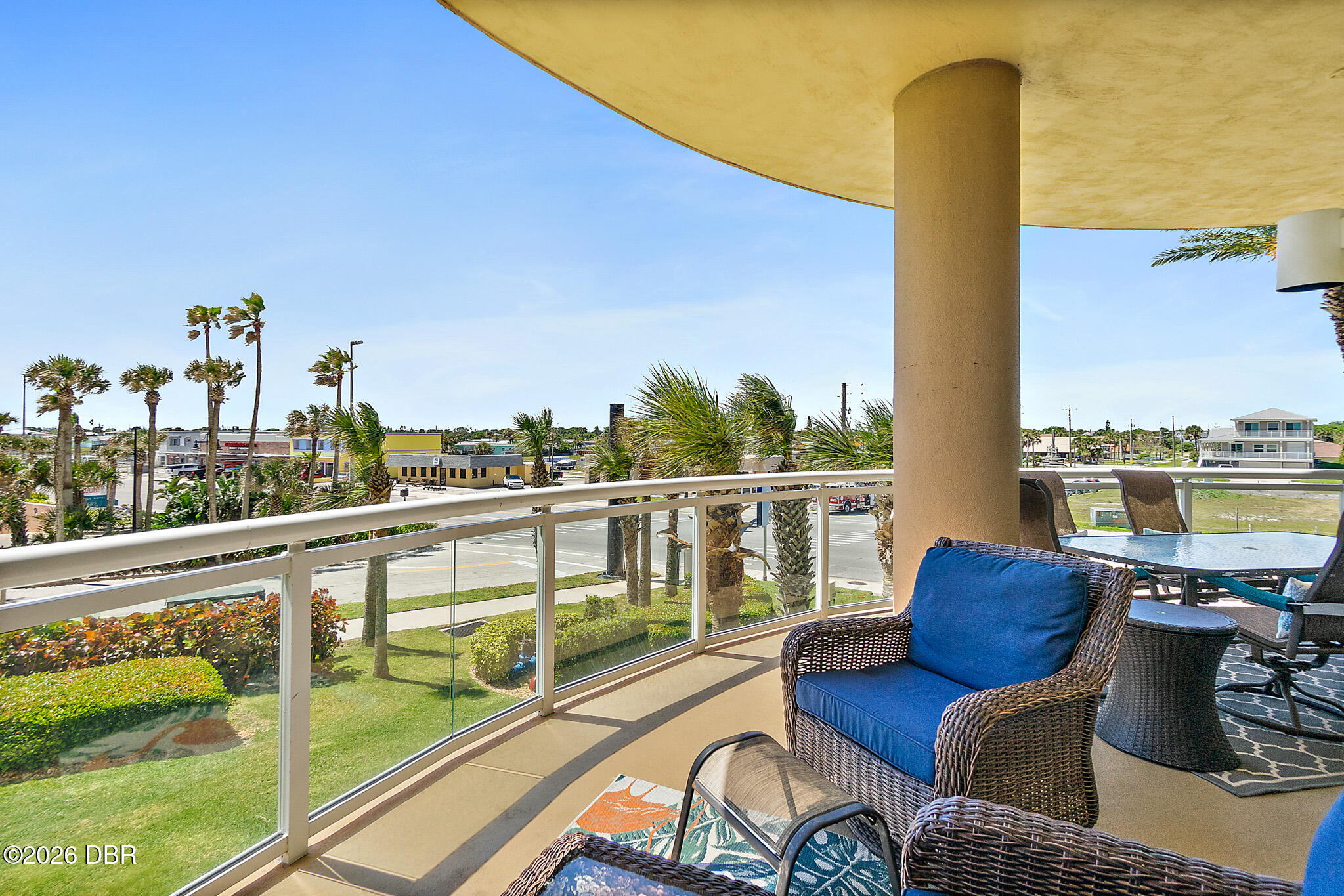 1925 S Atlantic Avenue Unit: 210