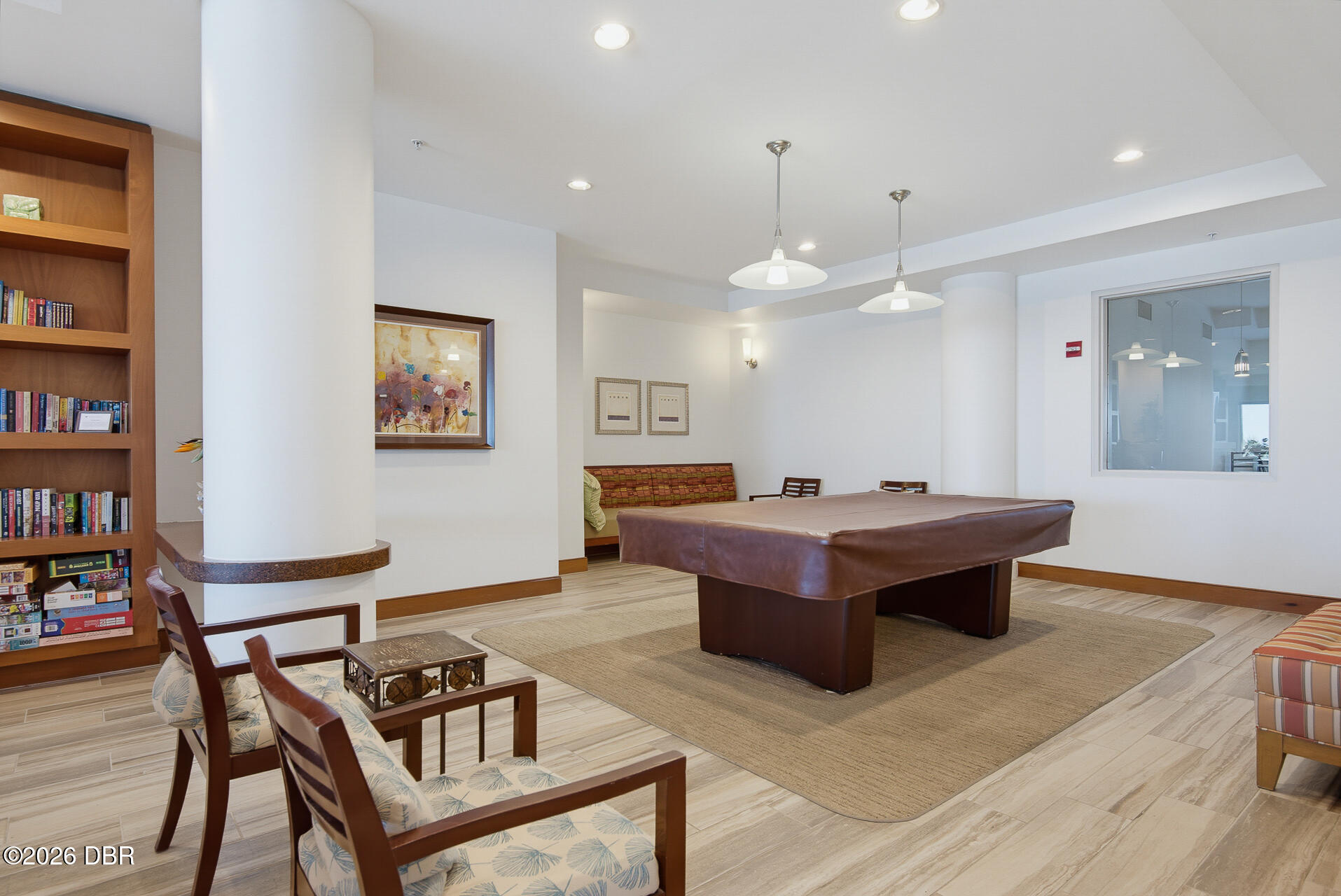1925 S Atlantic Avenue Unit: 210