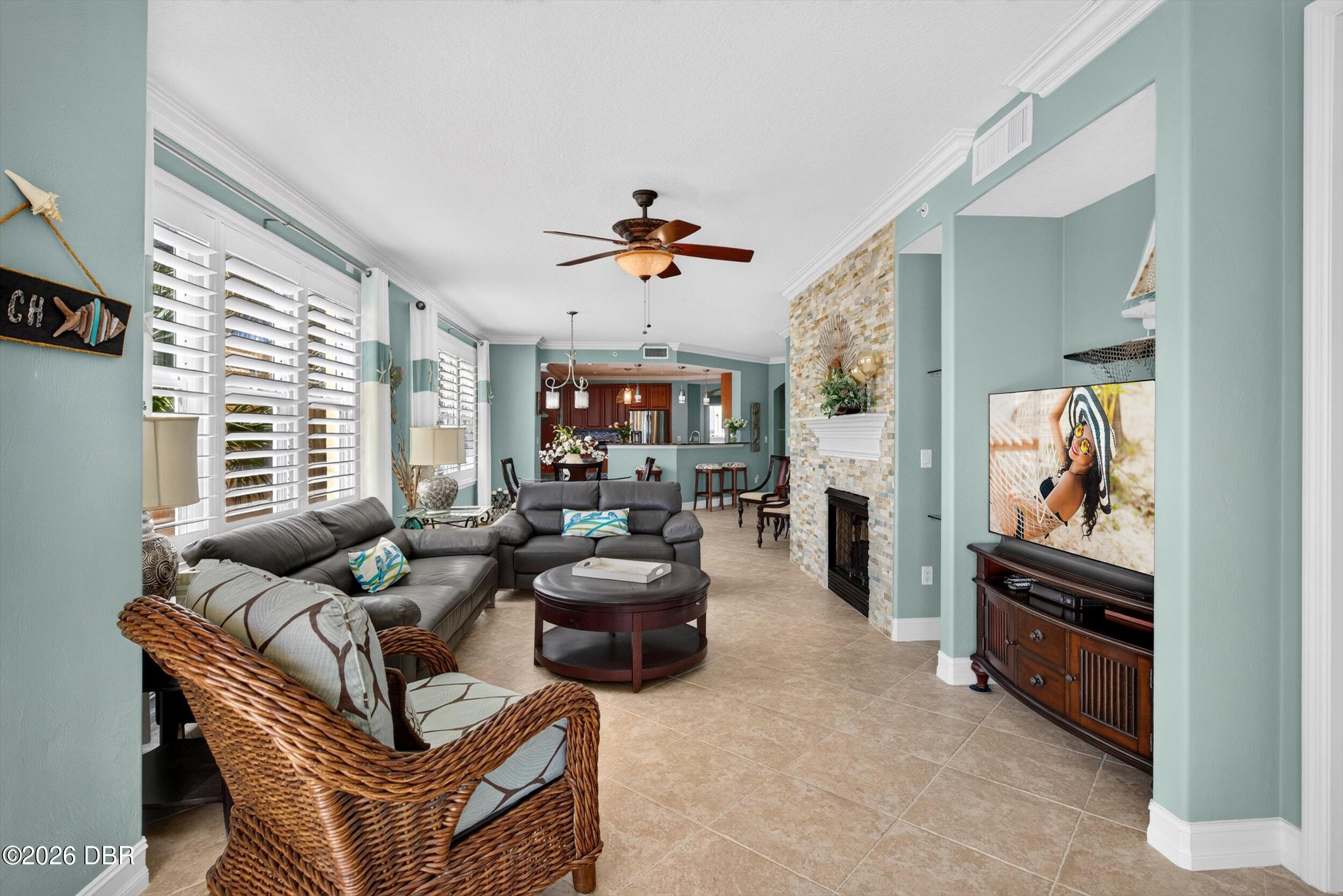 3343 S Atlantic Avenue Unit: 204