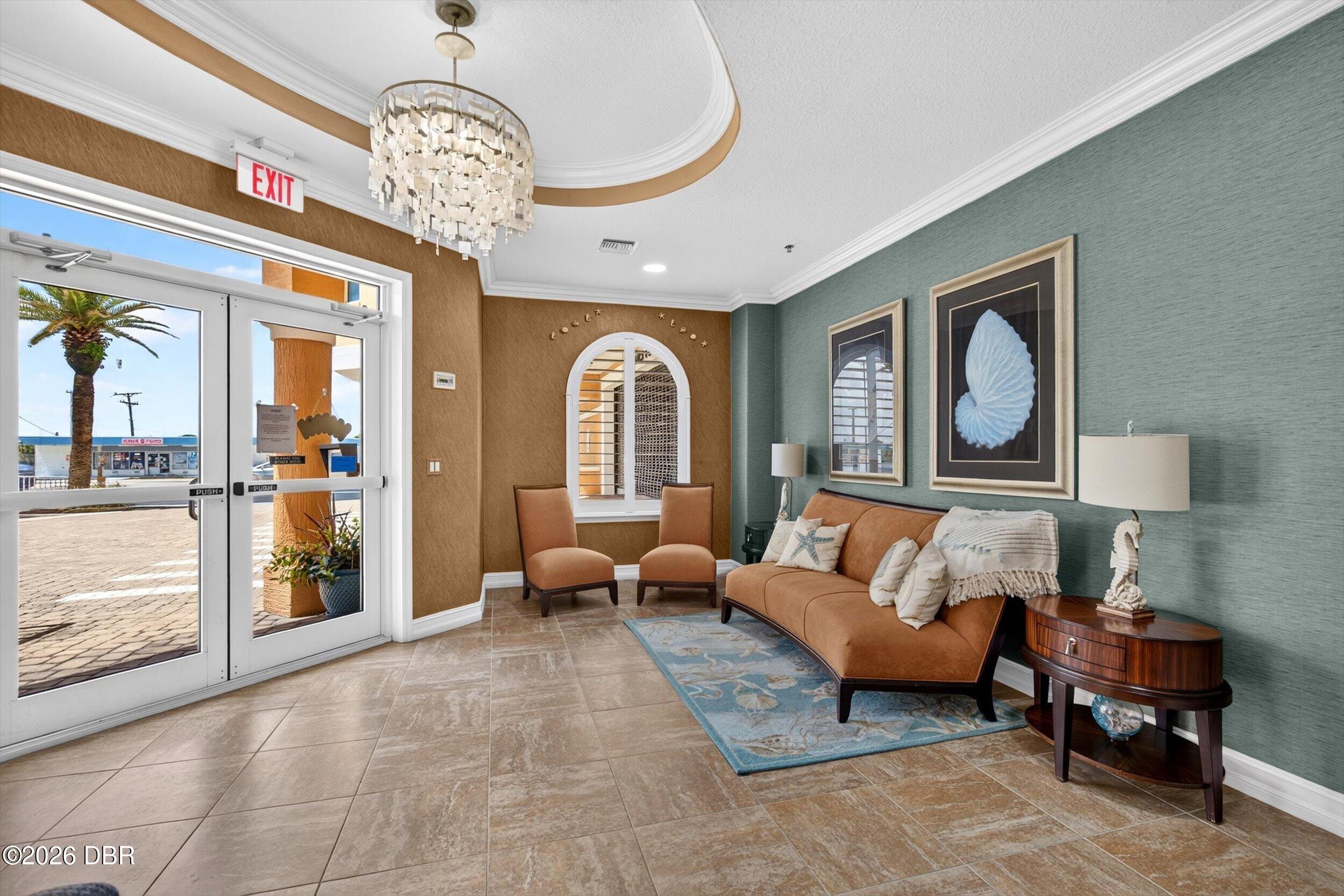 3343 S Atlantic Avenue Unit: 204