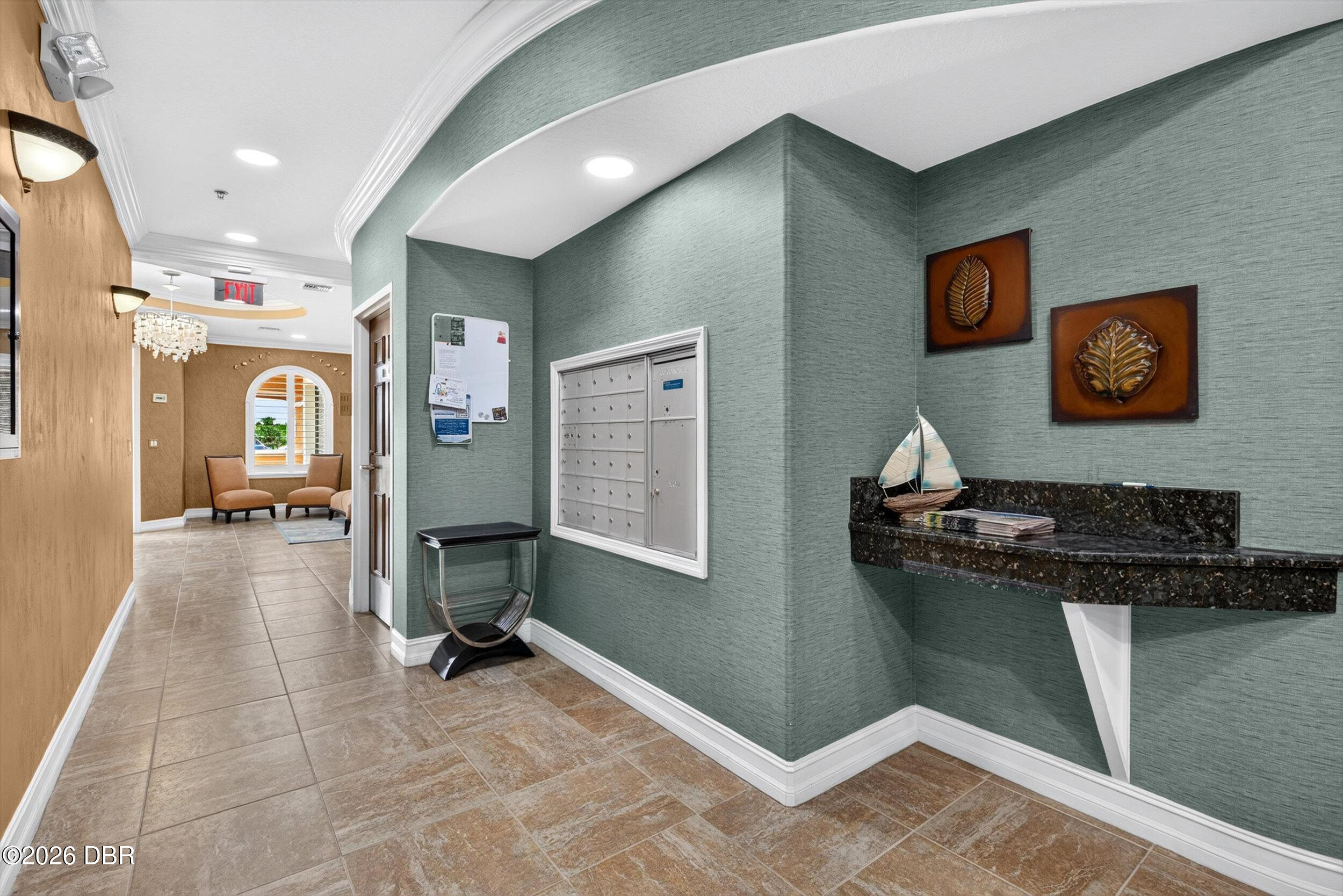 3343 S Atlantic Avenue Unit: 204