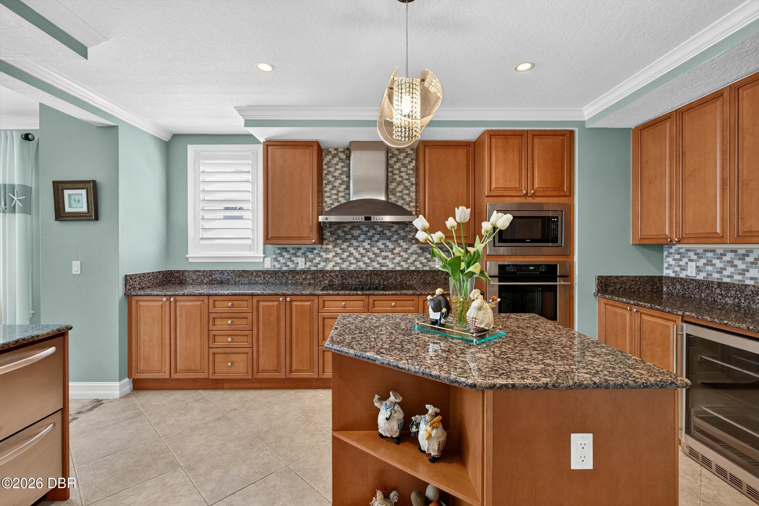 3343 S Atlantic Avenue Unit: 204