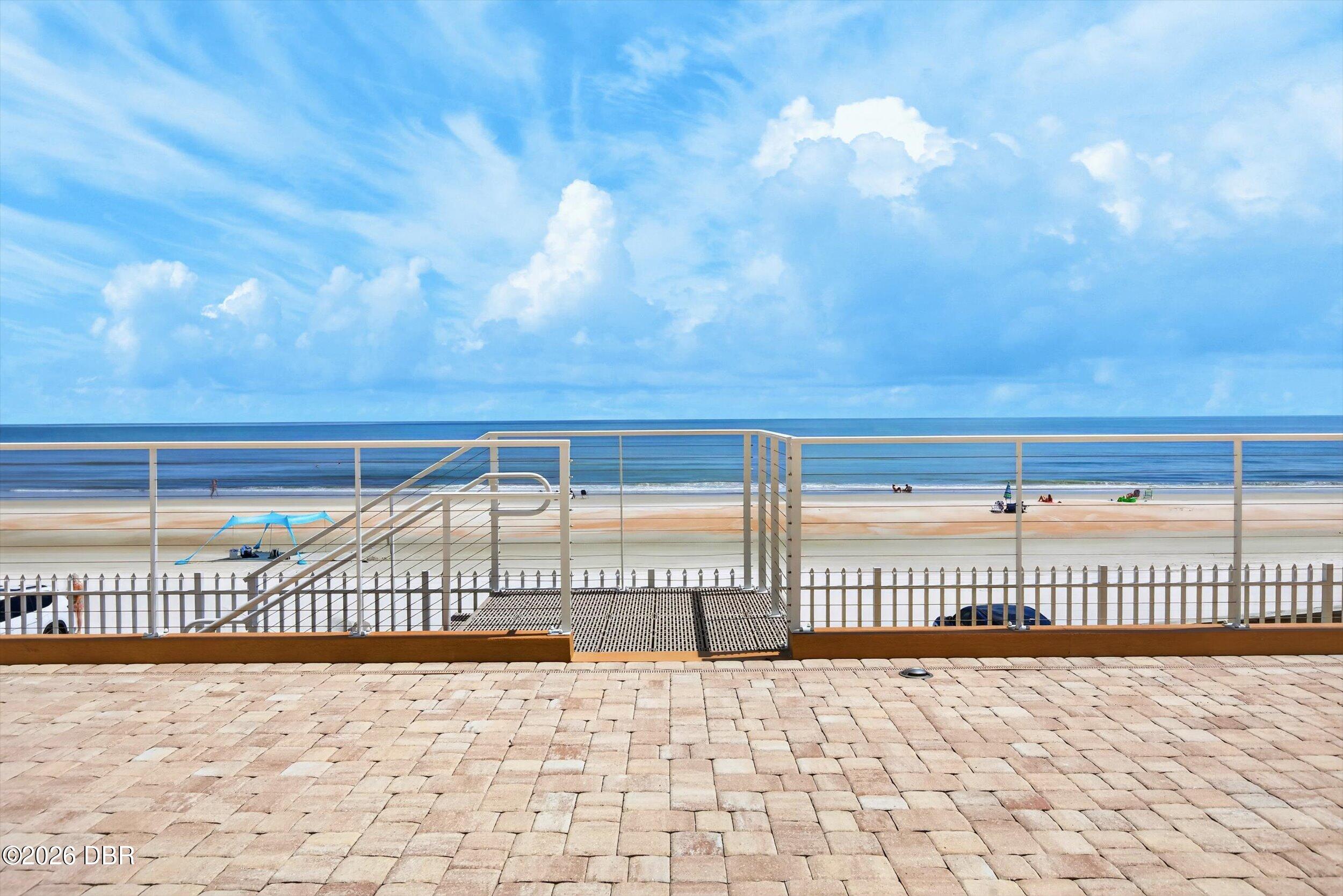 3343 S Atlantic Avenue 204