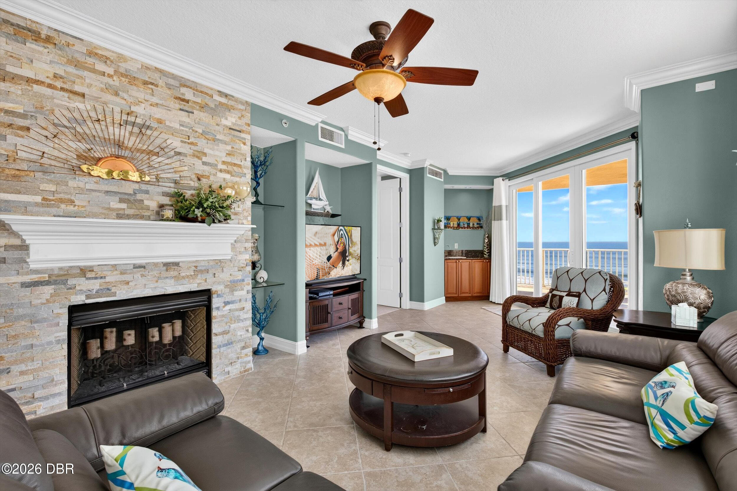 3343 S Atlantic Avenue Unit: 204