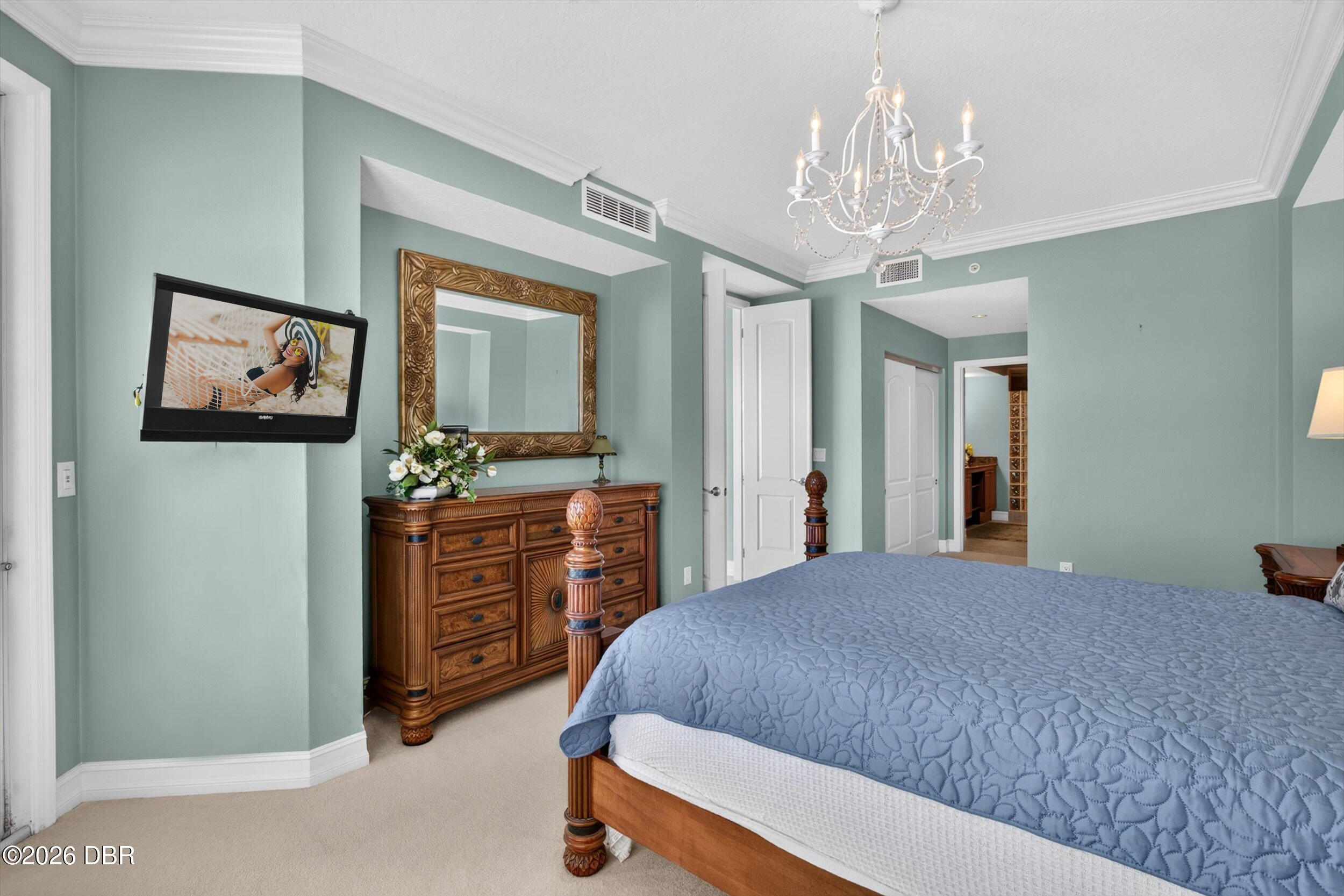3343 S Atlantic Avenue Unit: 204