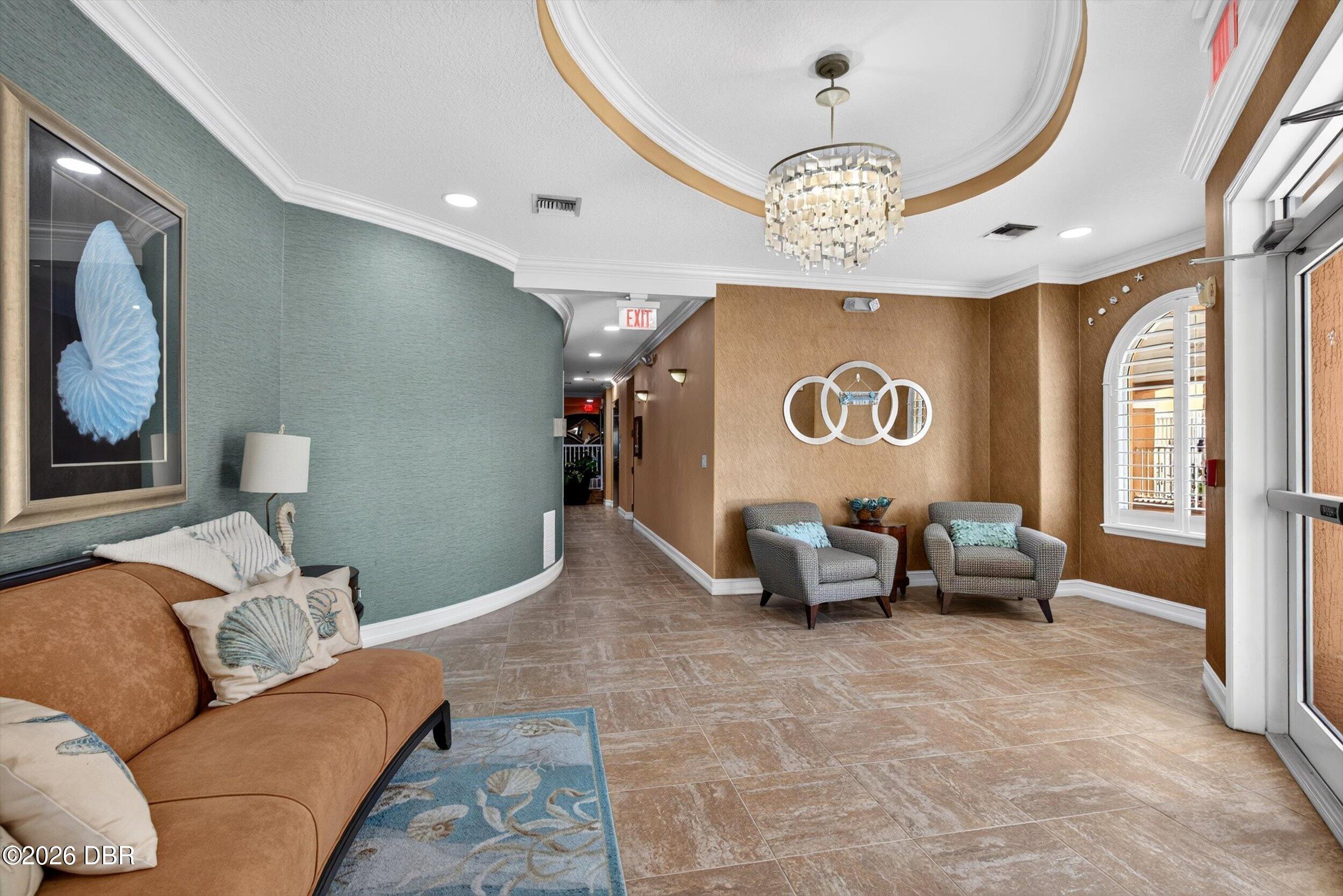 3343 S Atlantic Avenue Unit: 204