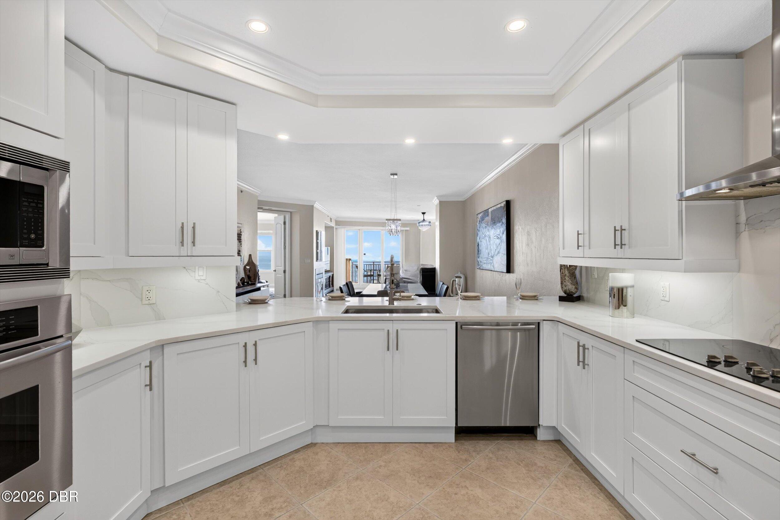 2515 S Atlantic Avenue 506