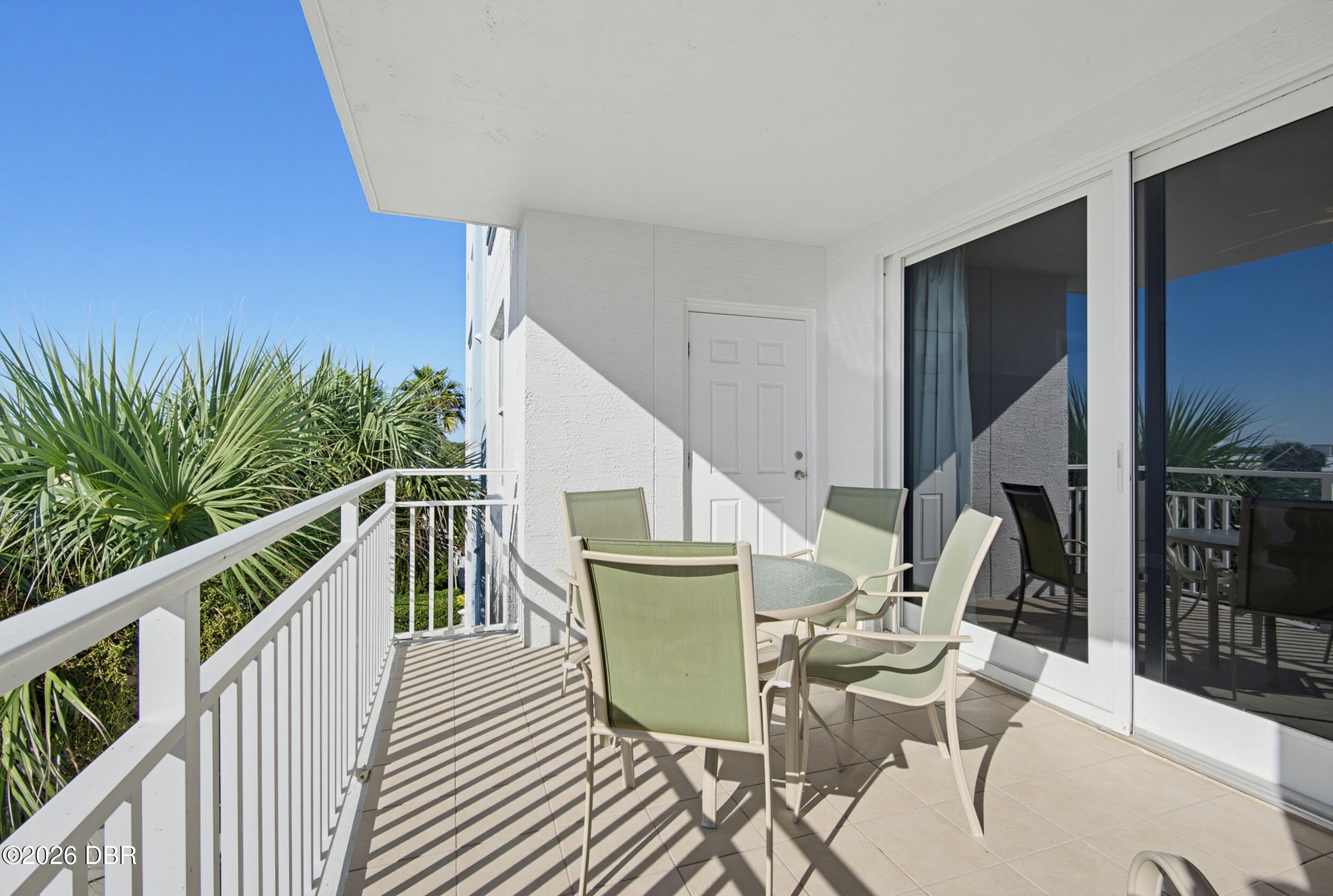 2071 S Atlantic Avenue 305