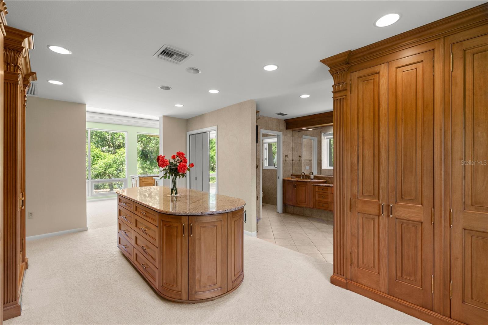 1010/1020 Big Tree Road