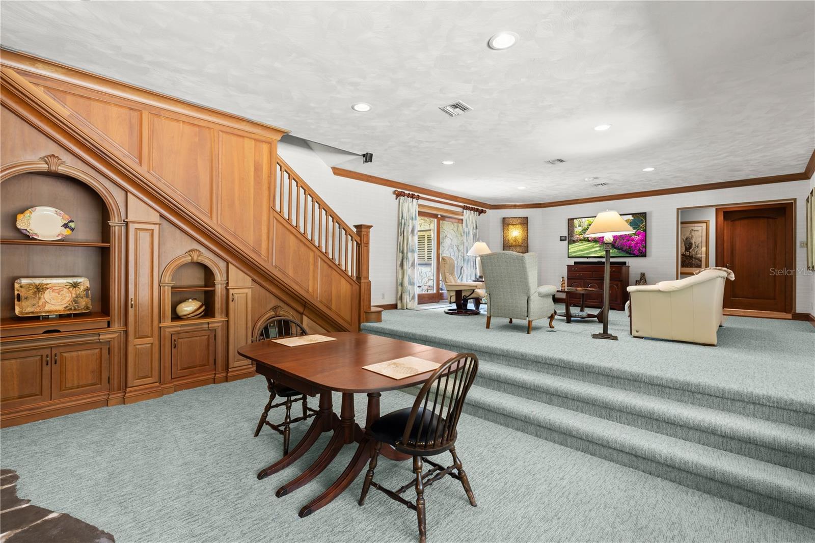 1010/1020 Big Tree Road