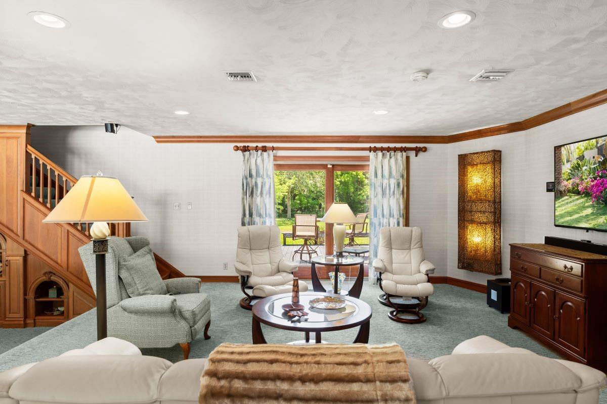 1010/1020 Big Tree Road