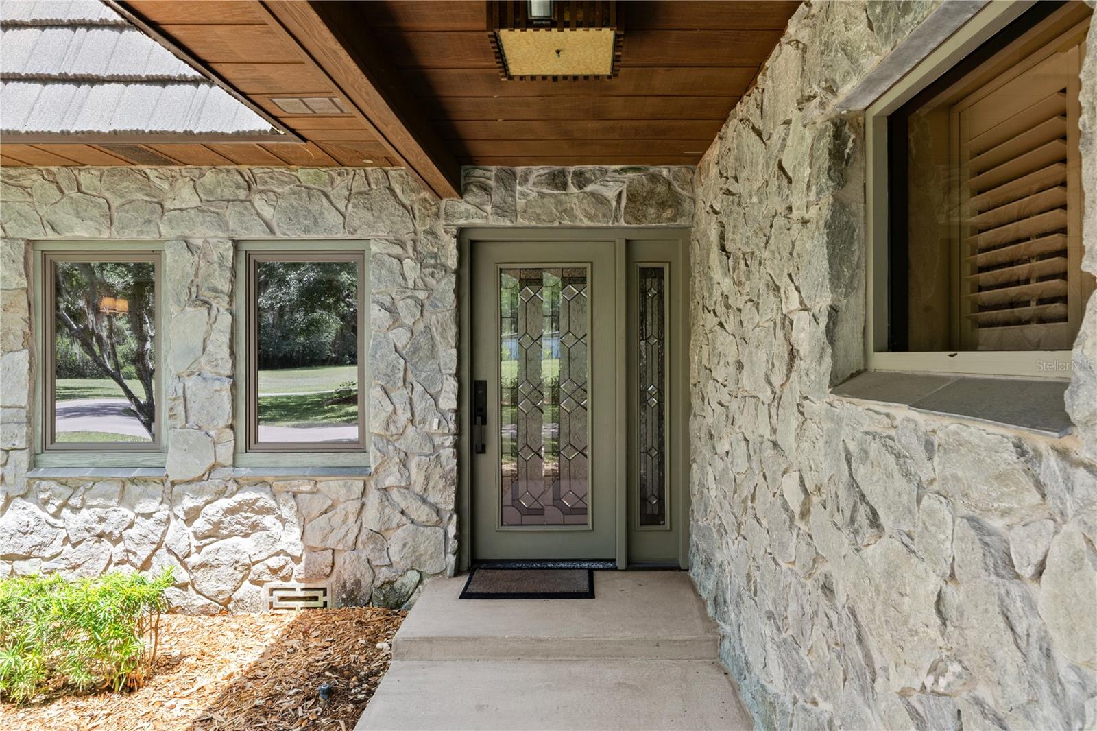 1010/1020 Big Tree Road