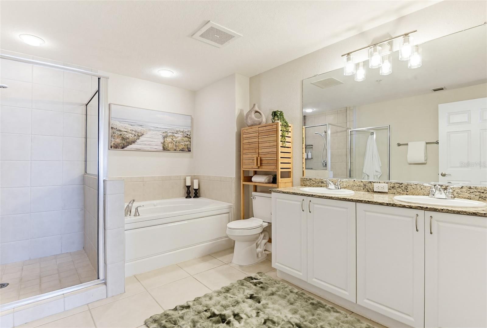 2 OCEANS WEST BLVD #1702