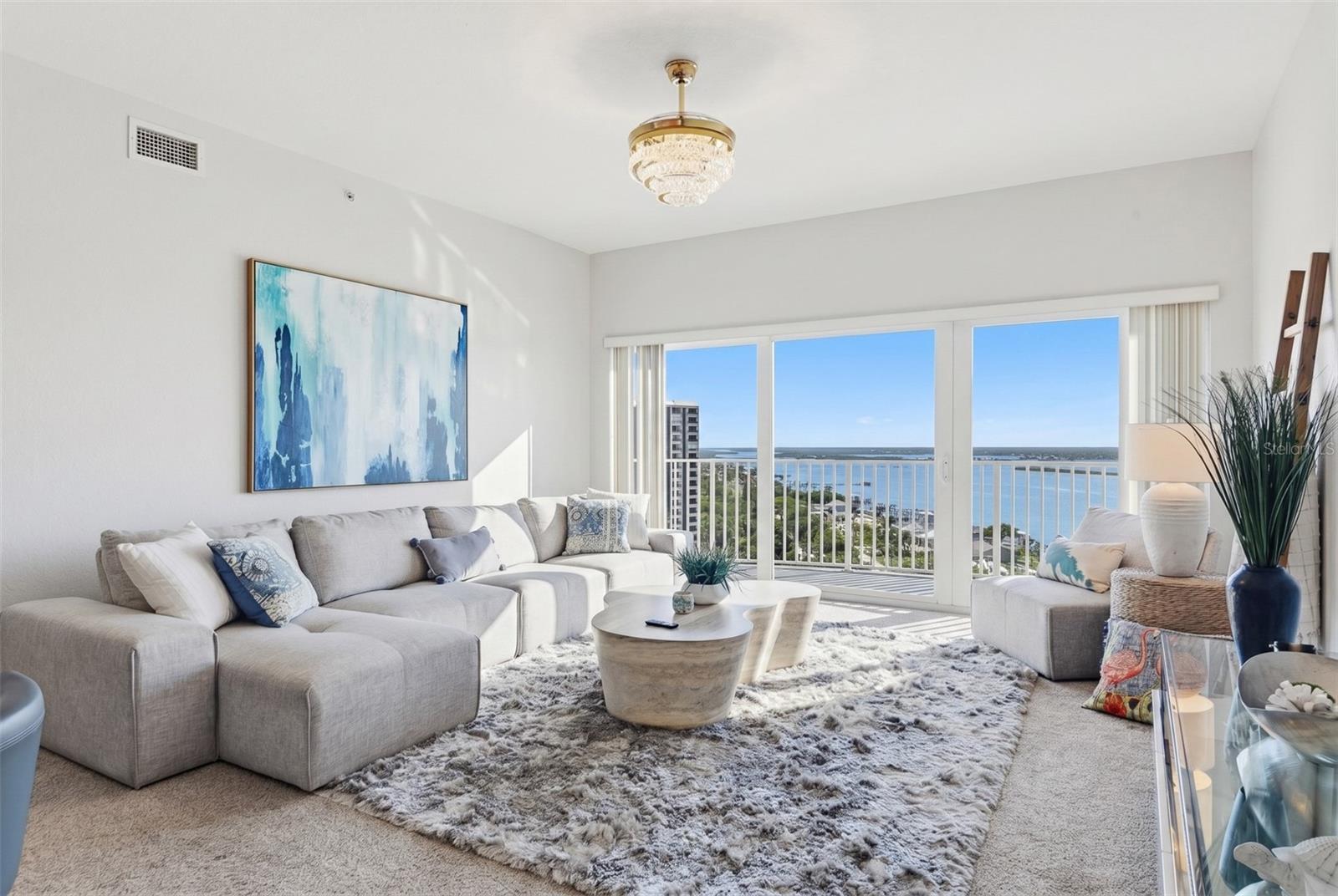 2 OCEANS WEST BLVD #1702